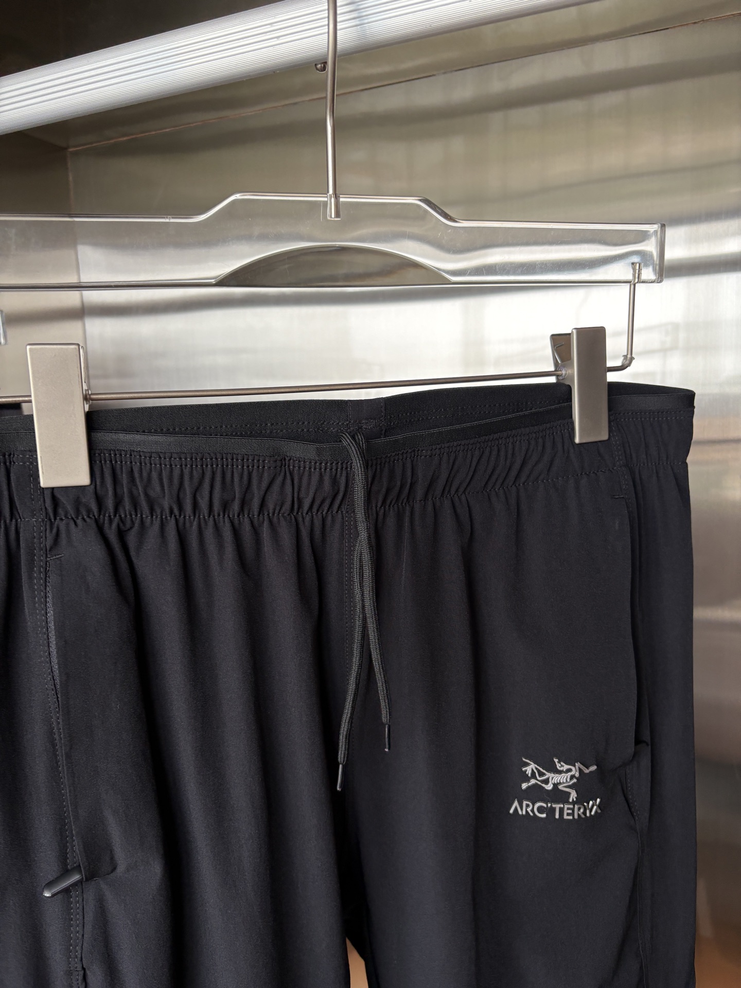  始祖鸟 官网同步 经典户外 工装裤 颜色超级正  海外同步发型 今年流行趋势 进口科技面料 L-3XL