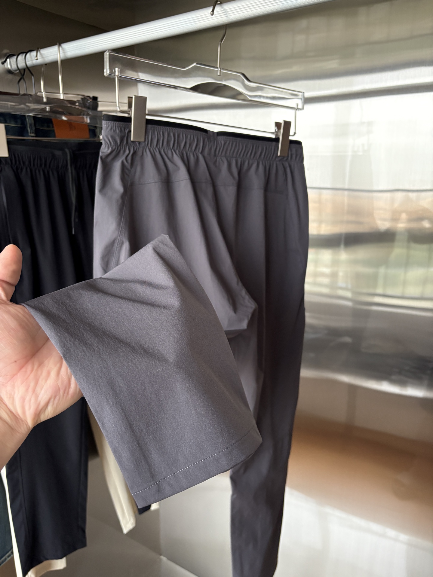  始祖鸟 官网同步 经典户外 工装裤 颜色超级正  海外同步发型 今年流行趋势 进口科技面料 L-3XL