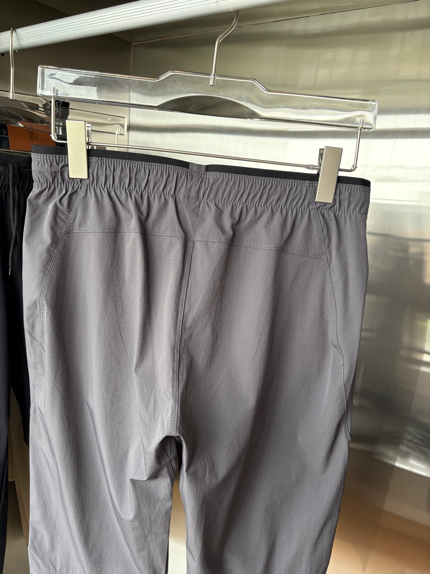  始祖鸟 官网同步 经典户外 工装裤 颜色超级正  海外同步发型 今年流行趋势 进口科技面料 L-3XL