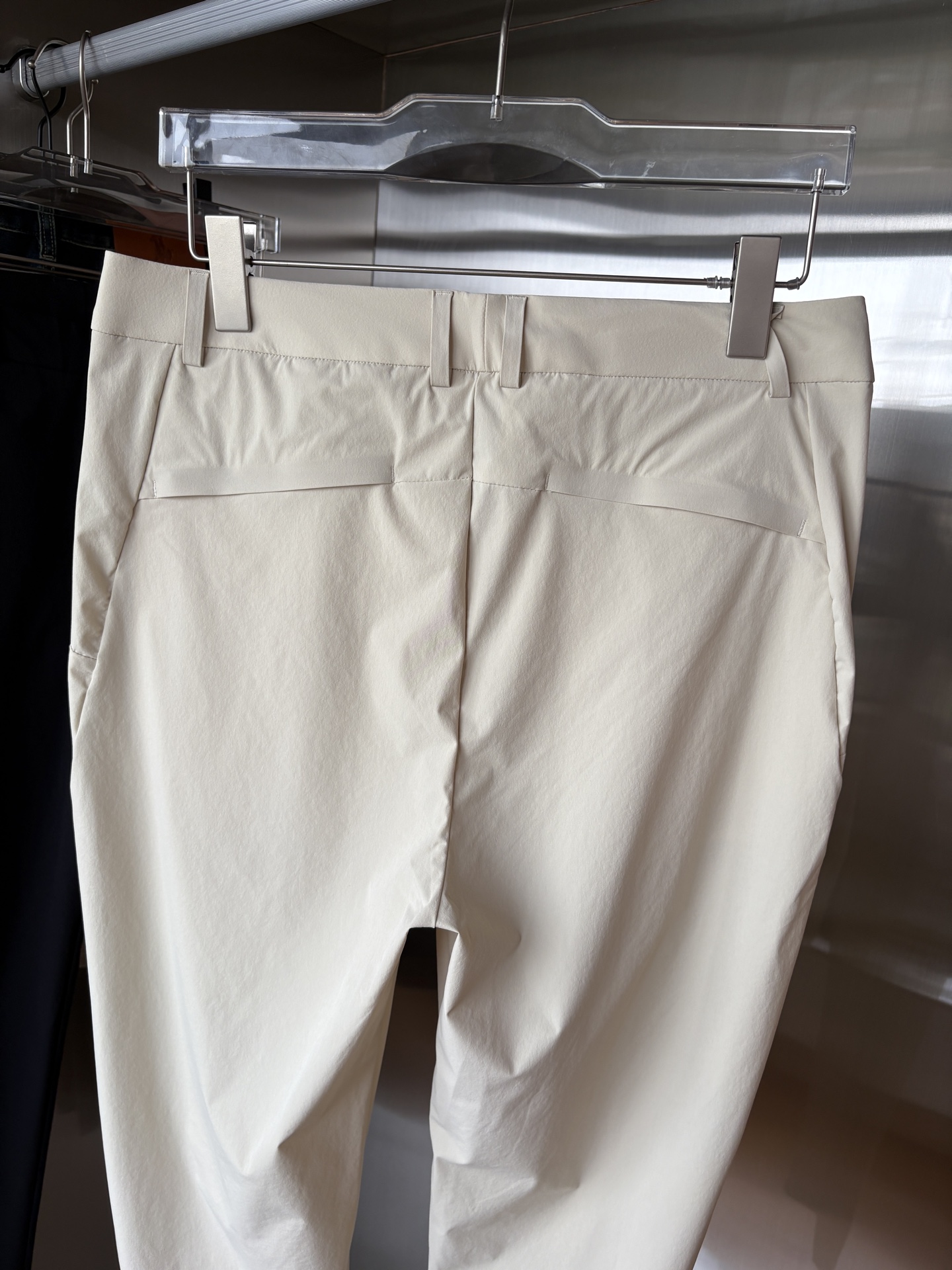  始祖鸟 官网同步 经典户外 工装裤 颜色超级正  海外同步发型 今年流行趋势 进口科技面料 M-3XL