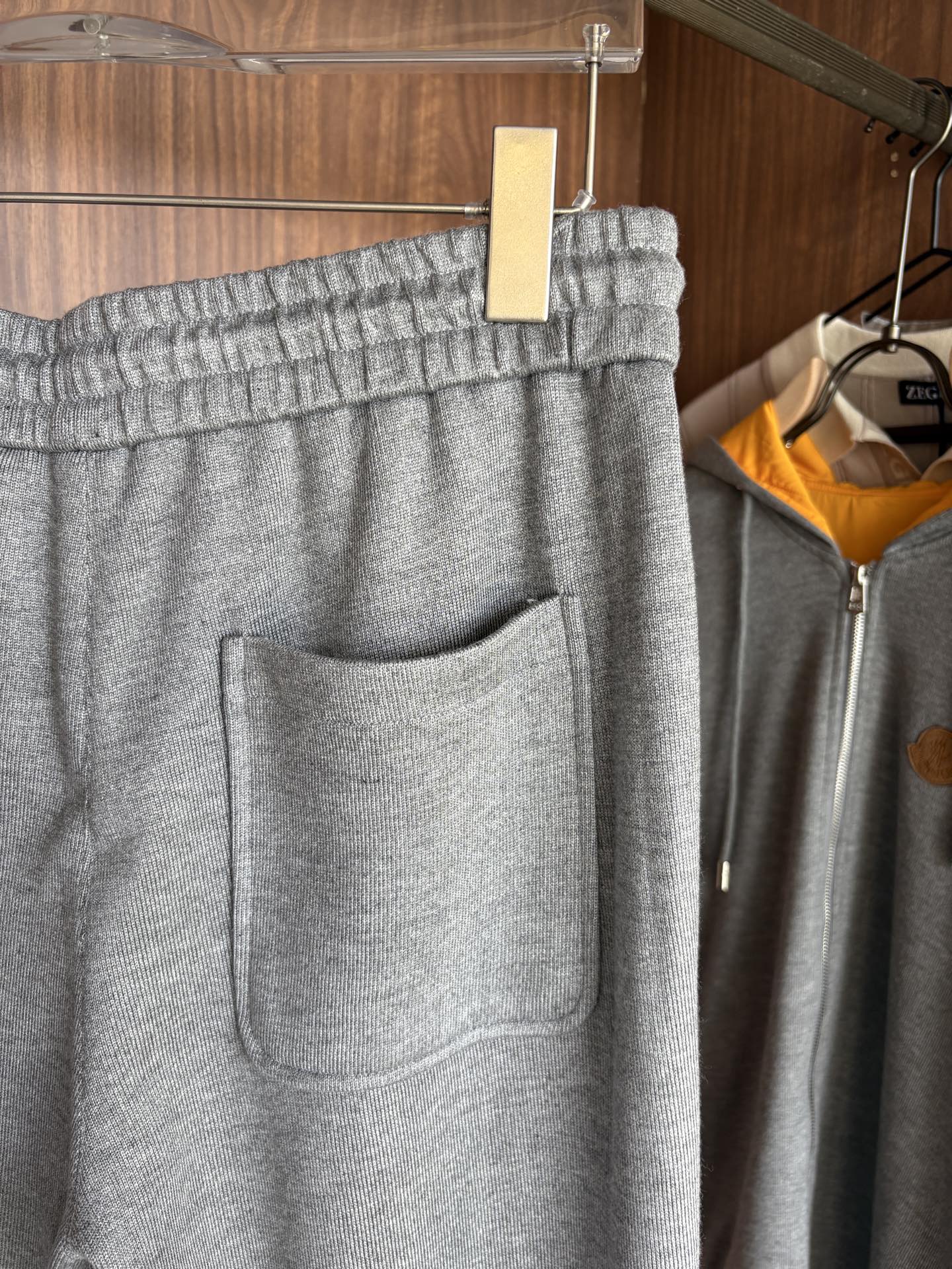 Men’s Outfits: Heavy Pounds with Simple, Loosed Waist Design and 3D Strutting Process - 图片 9