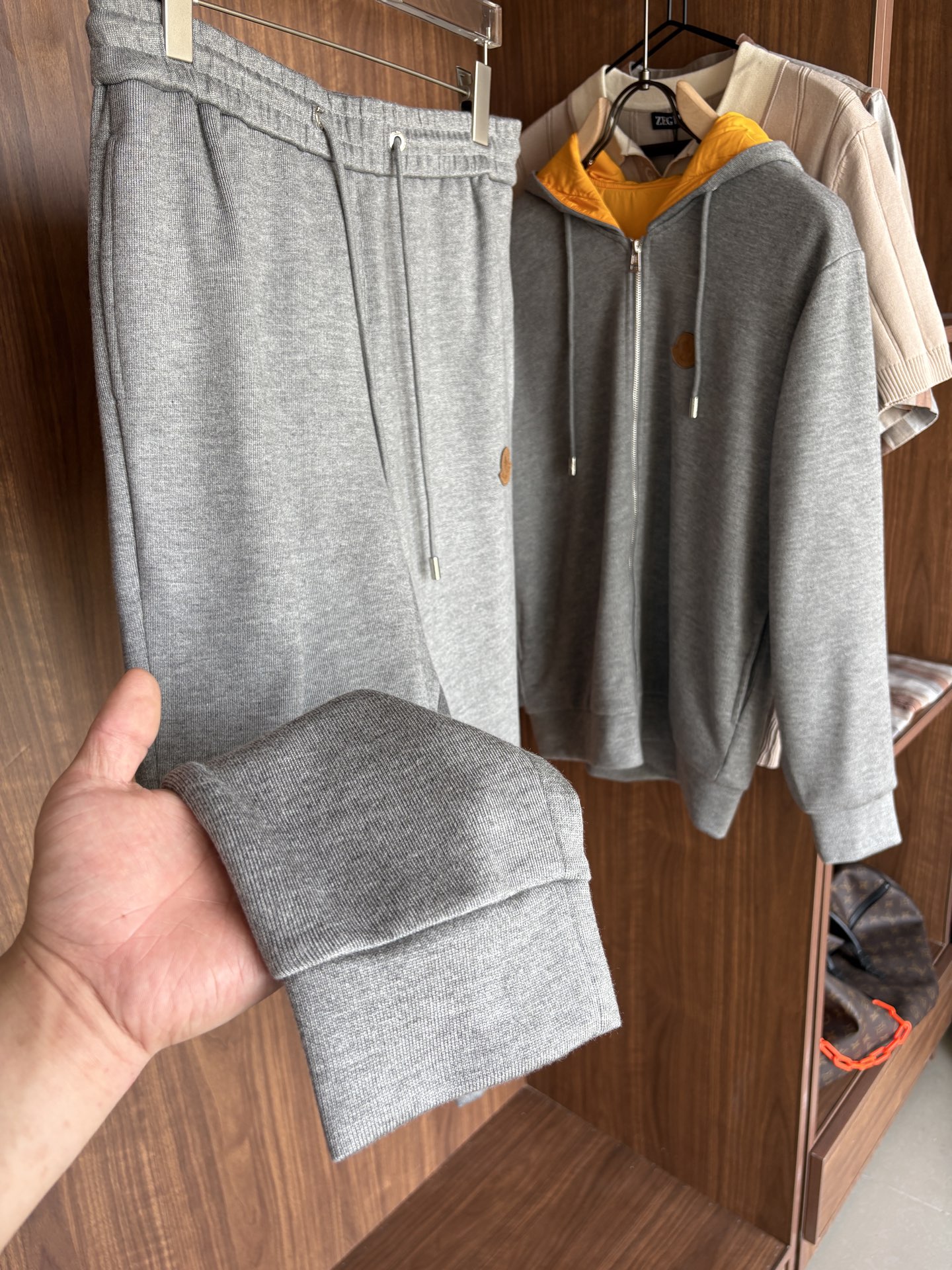Men’s Outfits: Heavy Pounds with Simple, Loosed Waist Design and 3D Strutting Process - 图片 7