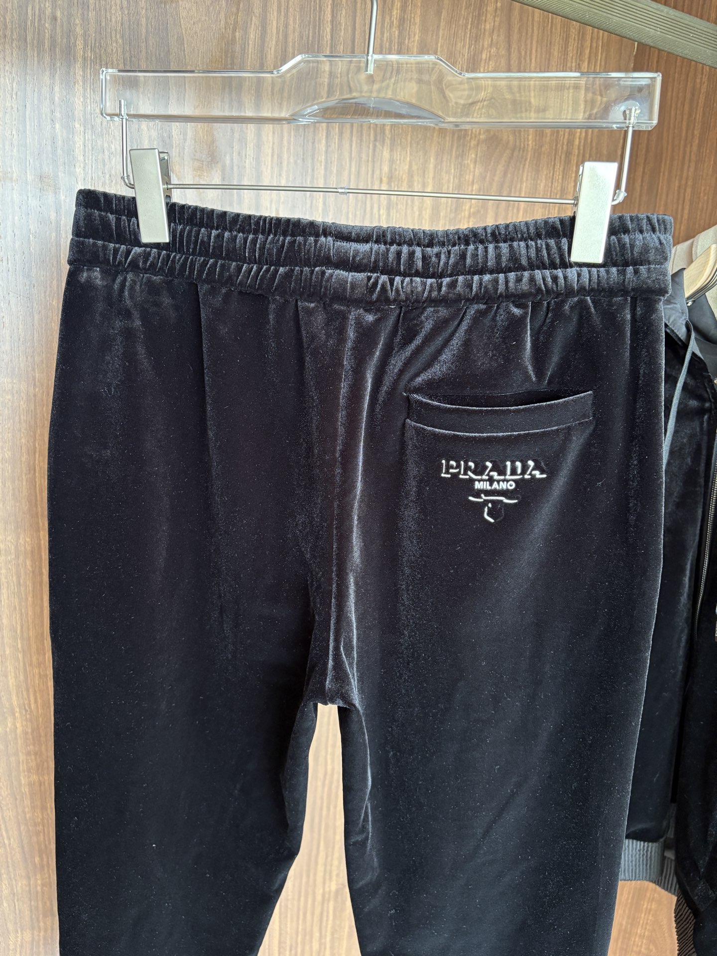 Men’s Suit with 3D Strutting Process, Wool Flutter, and Skin Comfort Pants - 图片 8