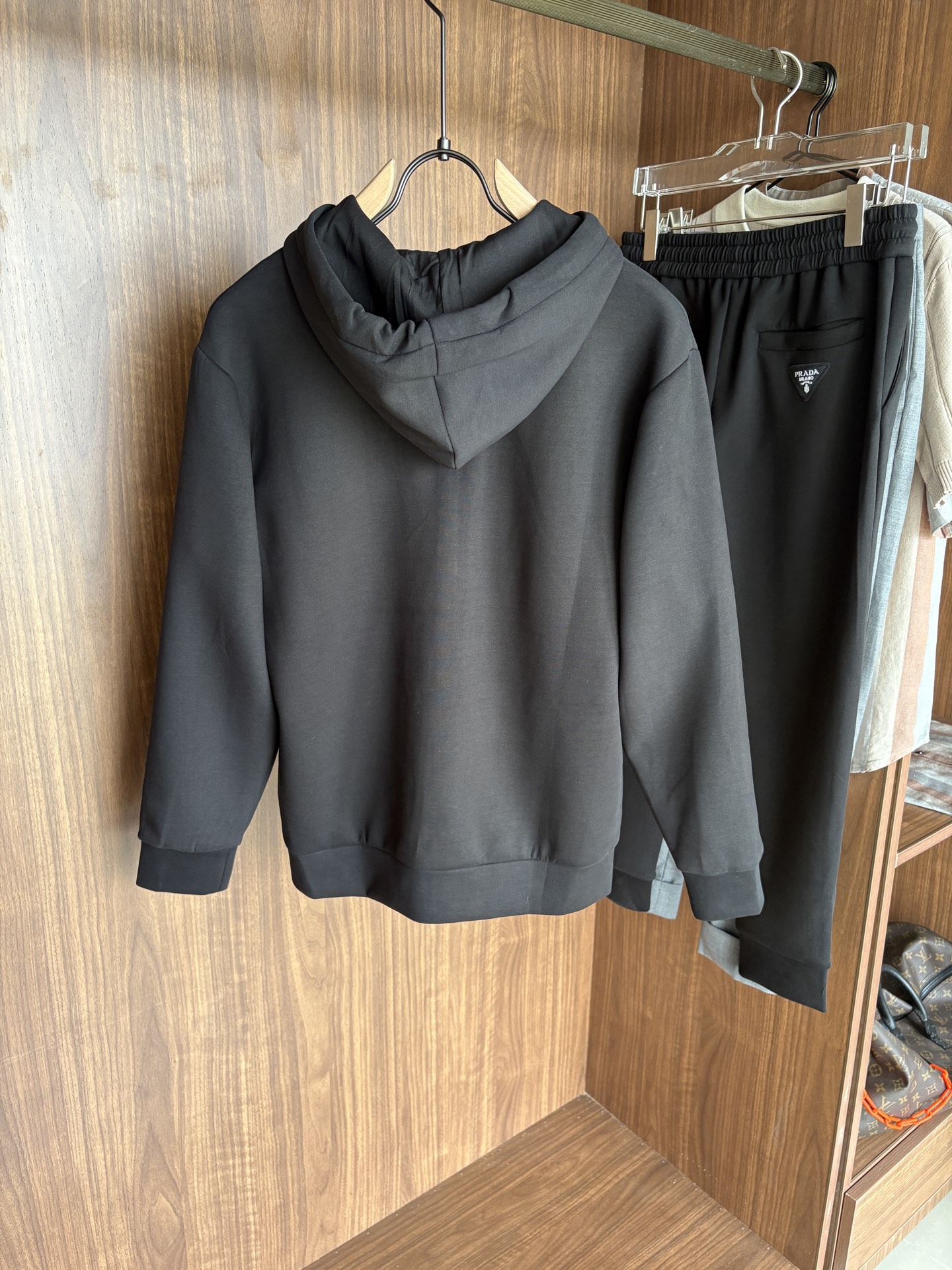 Men’s Outfits: Heavy Pounds, Simple Design, Export Quality, 3D Strutting, Wool Flavor - 图片 2