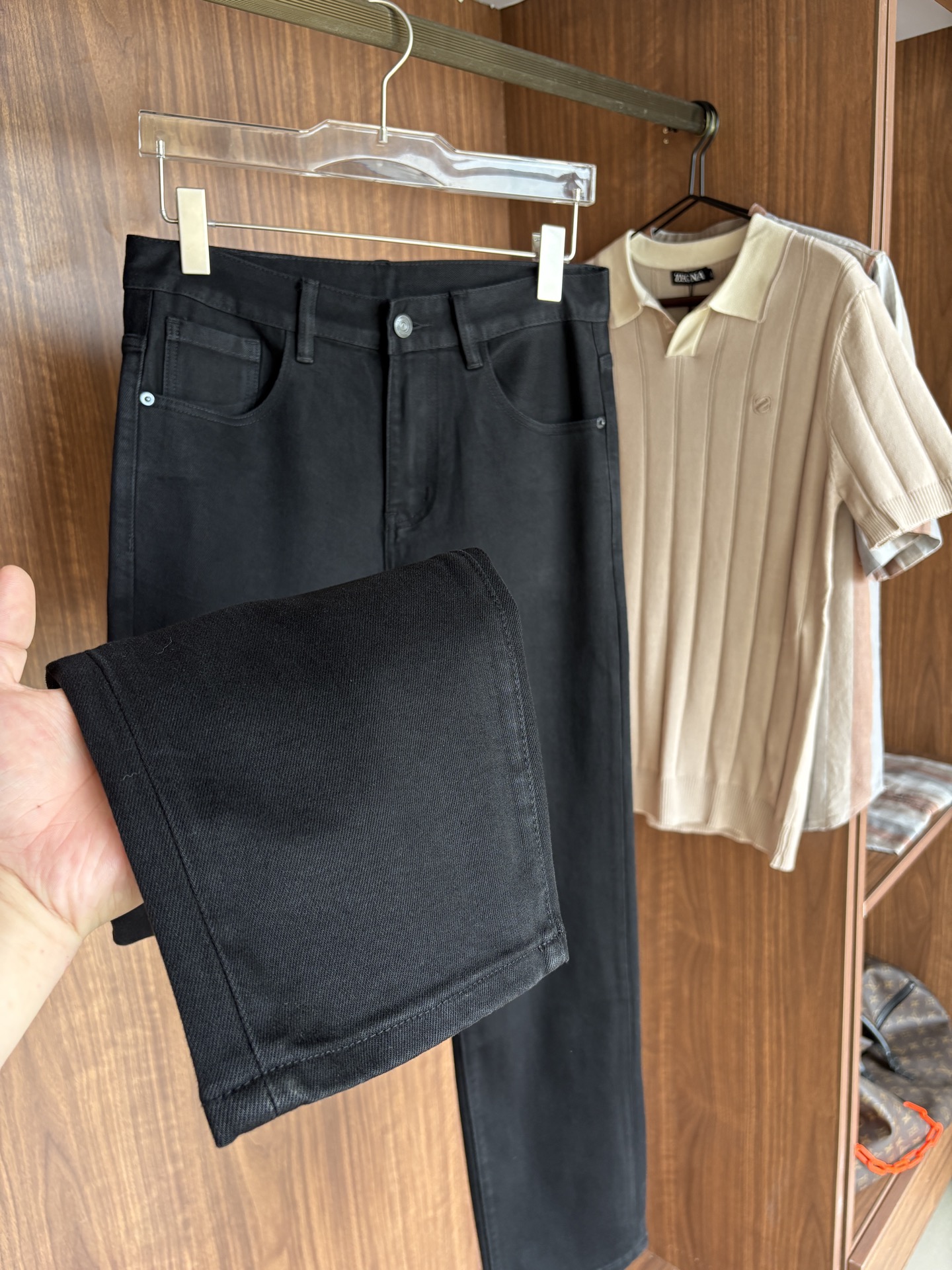 Luxurious Custom Water-Washed Jeans with Top-Level Embroidery and Original Hardware: Review and Recommendation - 图片 7