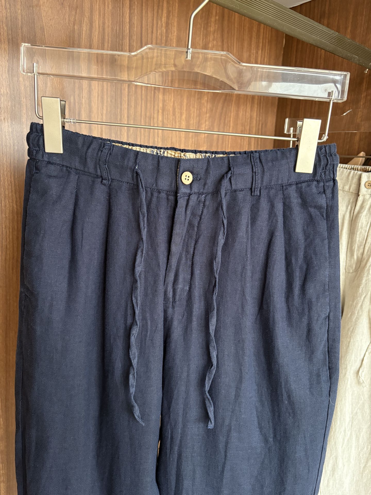 L、P春夏刺绣标识100 ％全麻时尚休闲裤 裤子无节制的创造动感兼具吸引力🧲,完美着装让时尚商务休闲轻而