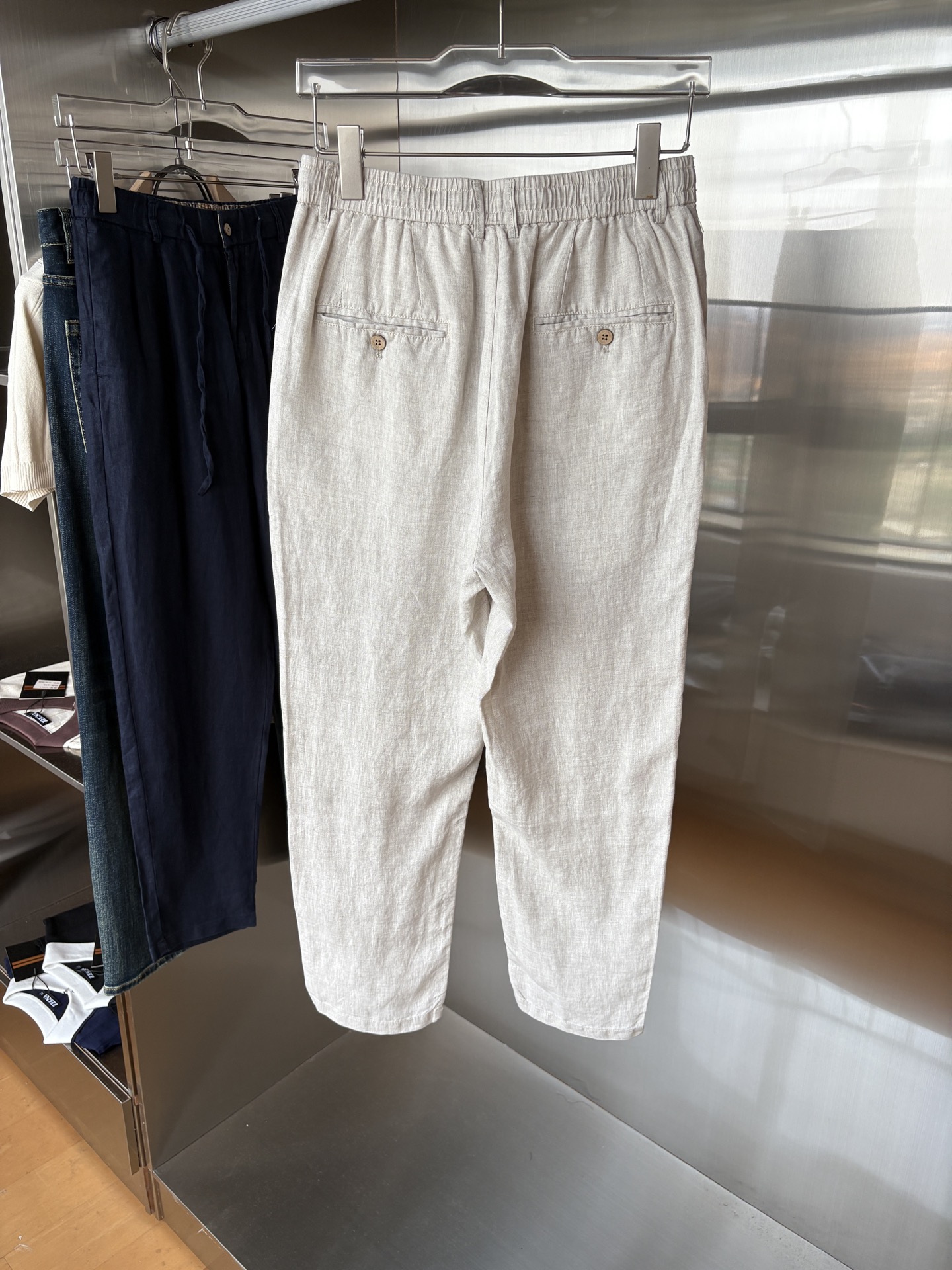 L、P春夏刺绣标识100 ％全麻时尚休闲裤 裤子无节制的创造动感兼具吸引力🧲,完美着装让时尚商务休闲轻而