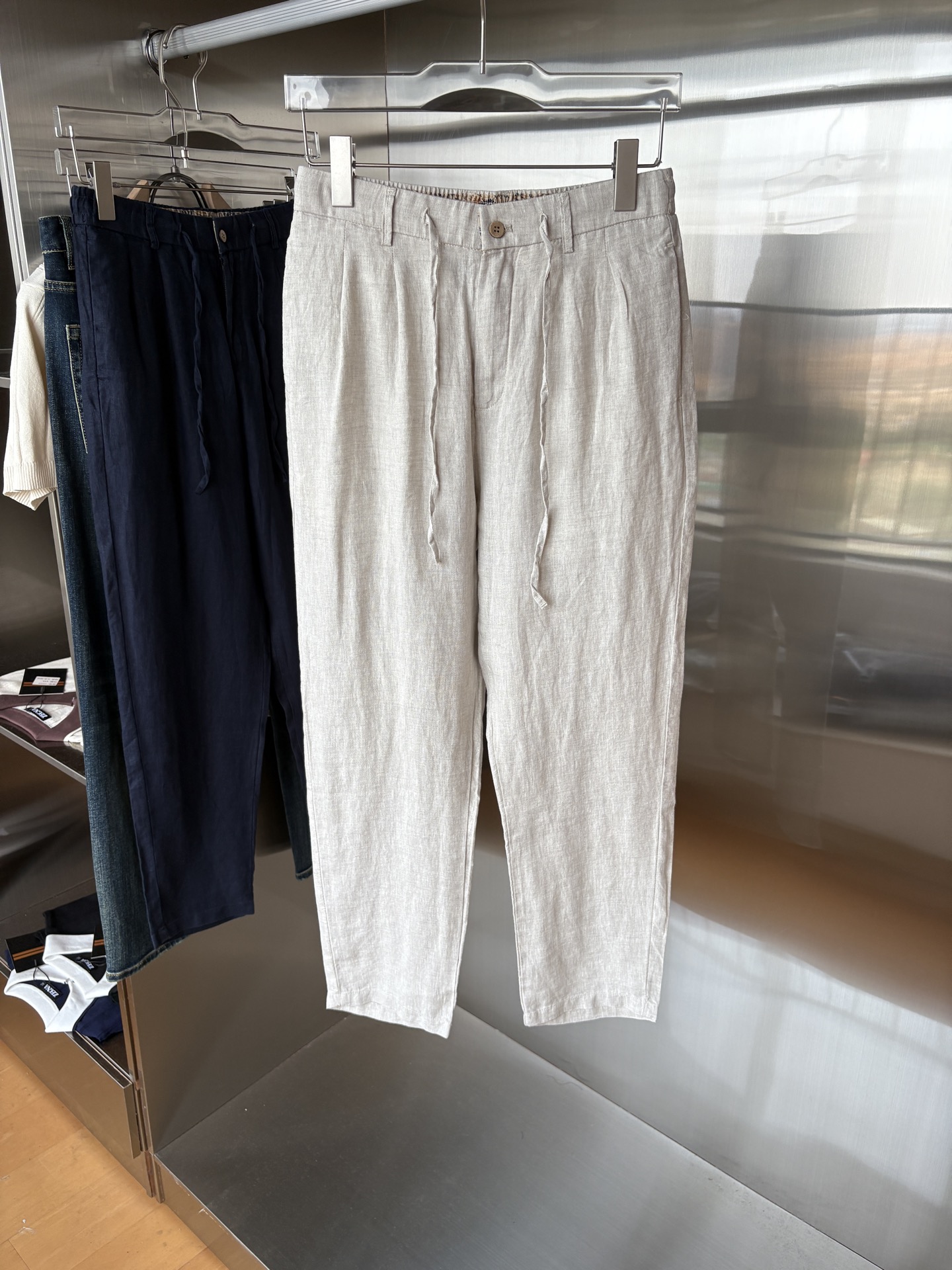 L、P春夏刺绣标识100 ％全麻时尚休闲裤 裤子无节制的创造动感兼具吸引力🧲,完美着装让时尚商务休闲轻而