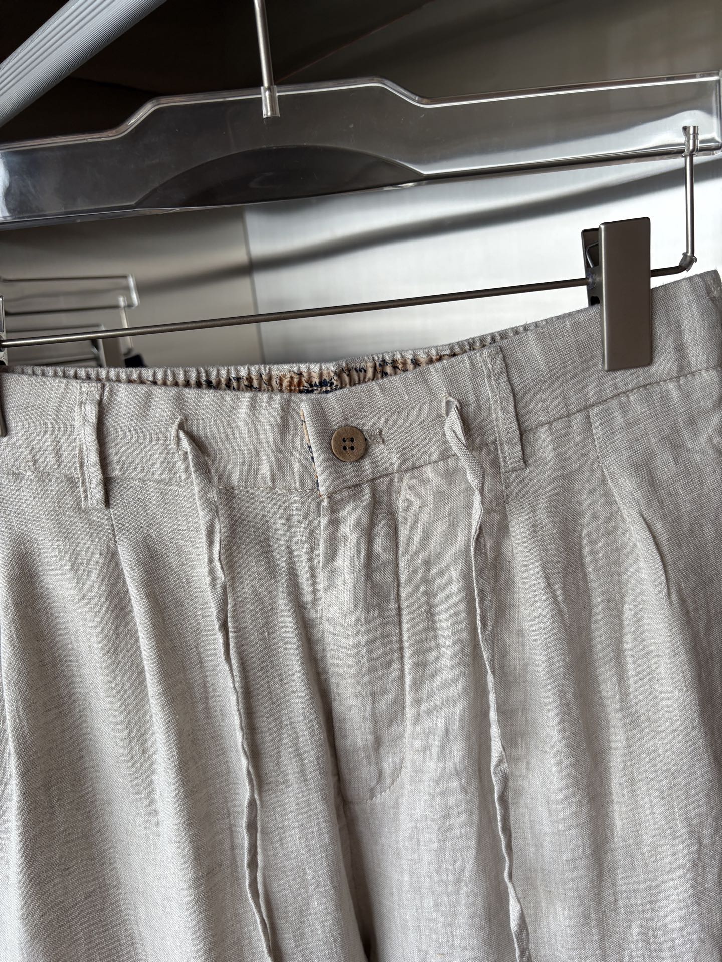 L、P春夏刺绣标识100 ％全麻时尚休闲裤 裤子无节制的创造动感兼具吸引力🧲,完美着装让时尚商务休闲轻而