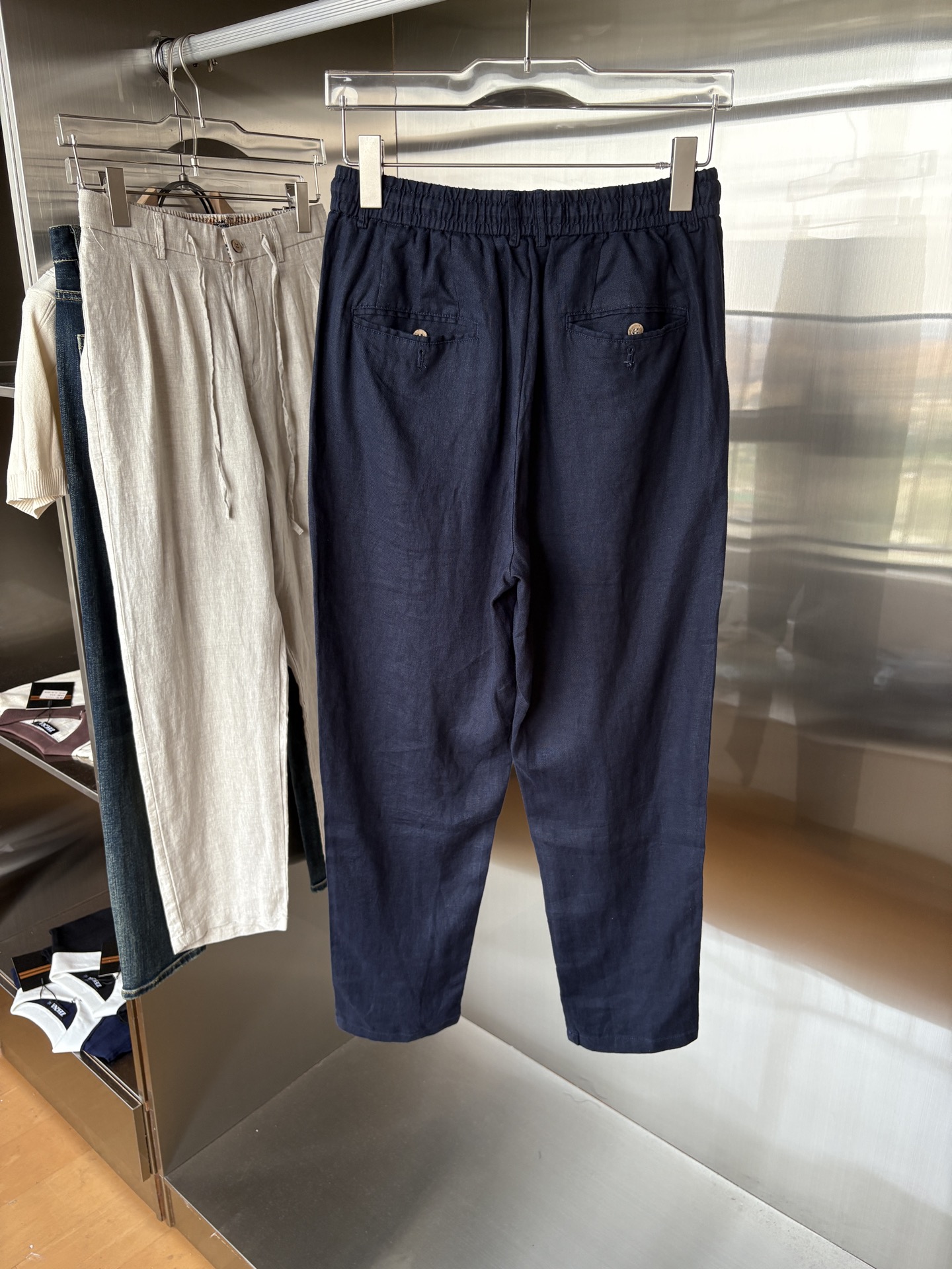 L、P春夏刺绣标识100 ％全麻时尚休闲裤 裤子无节制的创造动感兼具吸引力🧲,完美着装让时尚商务休闲轻而