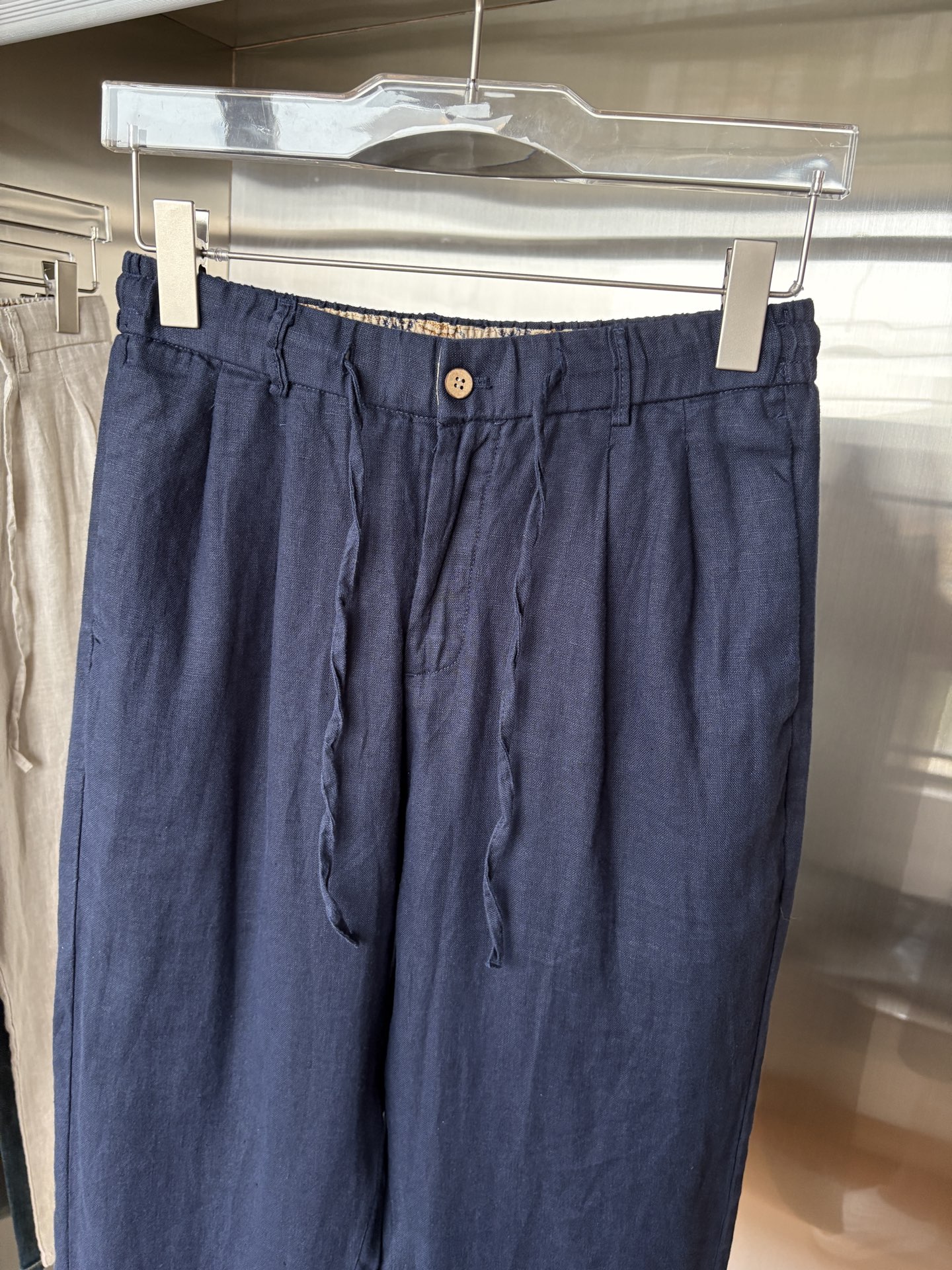 L、P春夏刺绣标识100 ％全麻时尚休闲裤 裤子无节制的创造动感兼具吸引力🧲,完美着装让时尚商务休闲轻而