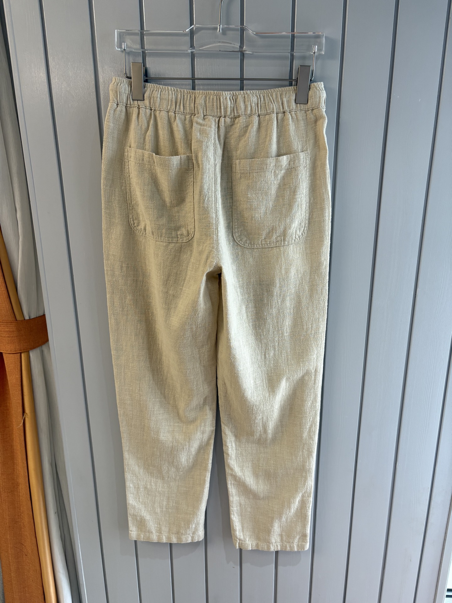 L2025年秋季新款70%苎麻30%棉简约百搭薄款透气直筒休闲长裤👖，面料柔软舒适透气&休闲百搭
尺码：