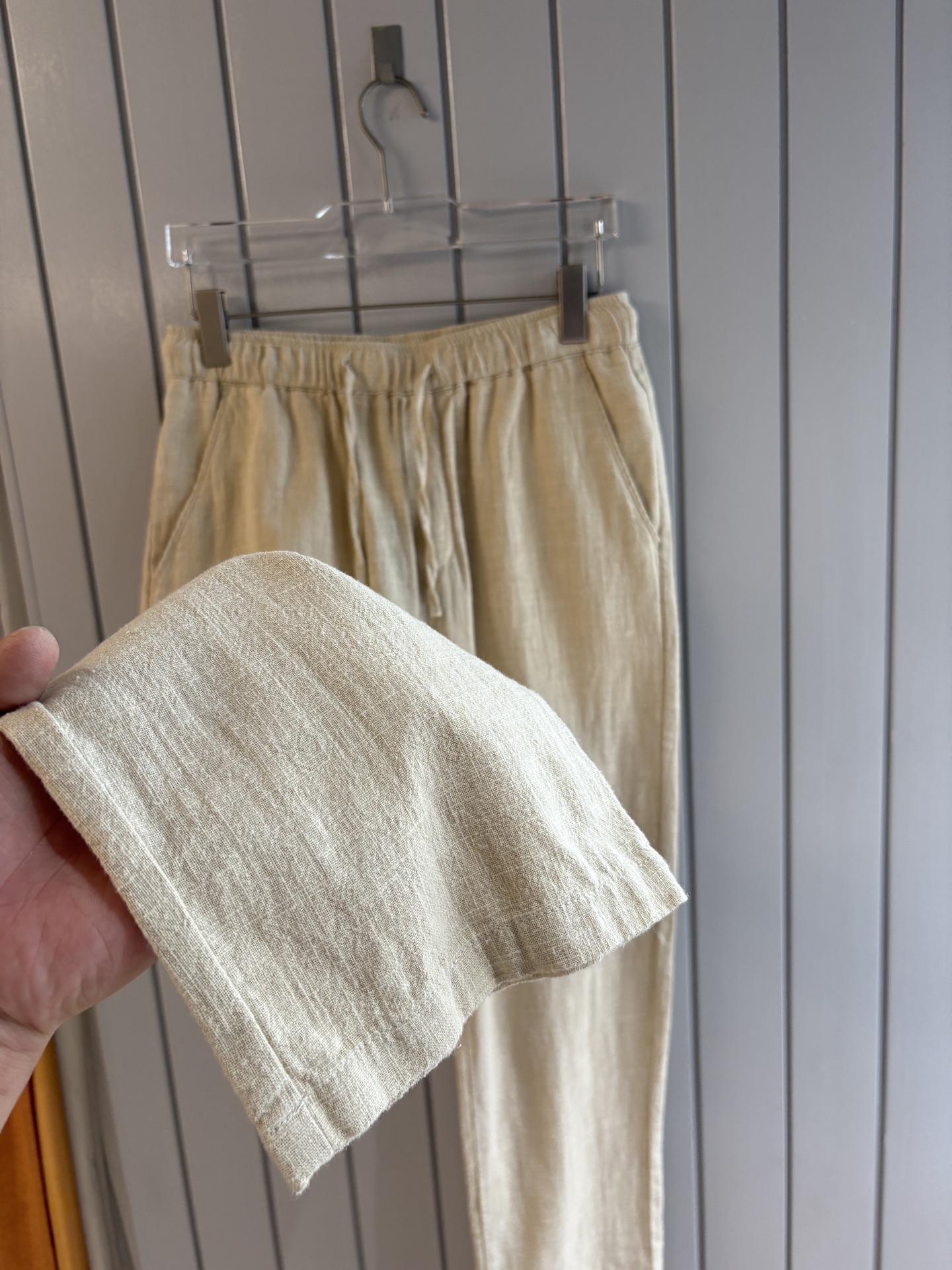 L2025年秋季新款70%苎麻30%棉简约百搭薄款透气直筒休闲长裤👖，面料柔软舒适透气&休闲百搭
尺码：