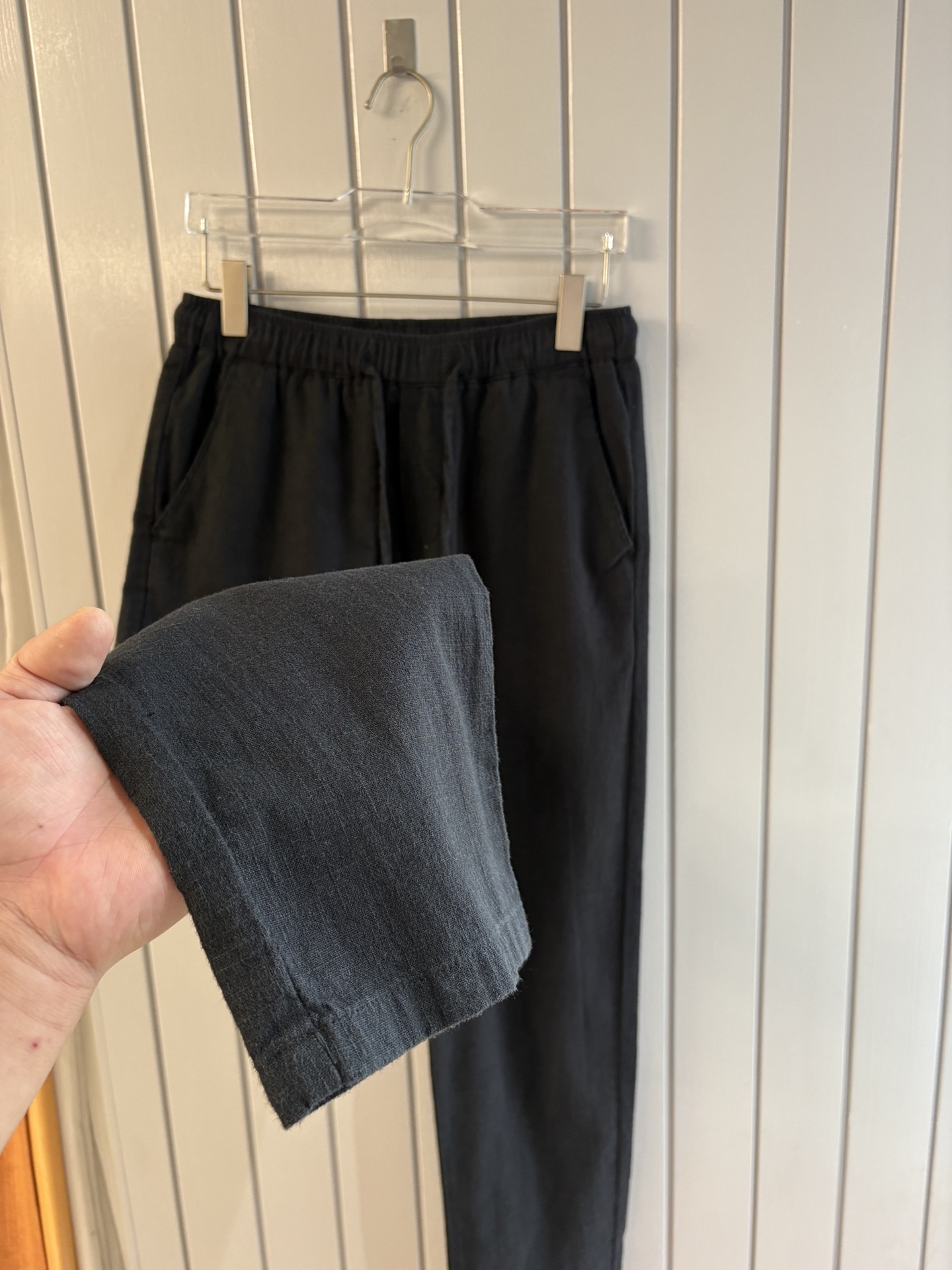 L2025年秋季新款70%苎麻30%棉简约百搭薄款透气直筒休闲长裤👖，面料柔软舒适透气&休闲百搭
尺码：