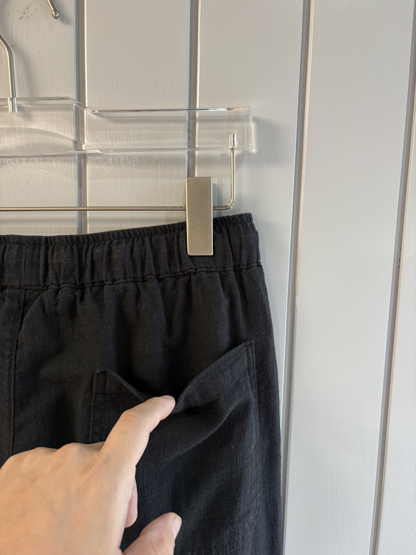 L2025年秋季新款70%苎麻30%棉简约百搭薄款透气直筒休闲长裤👖，面料柔软舒适透气&休闲百搭
尺码：