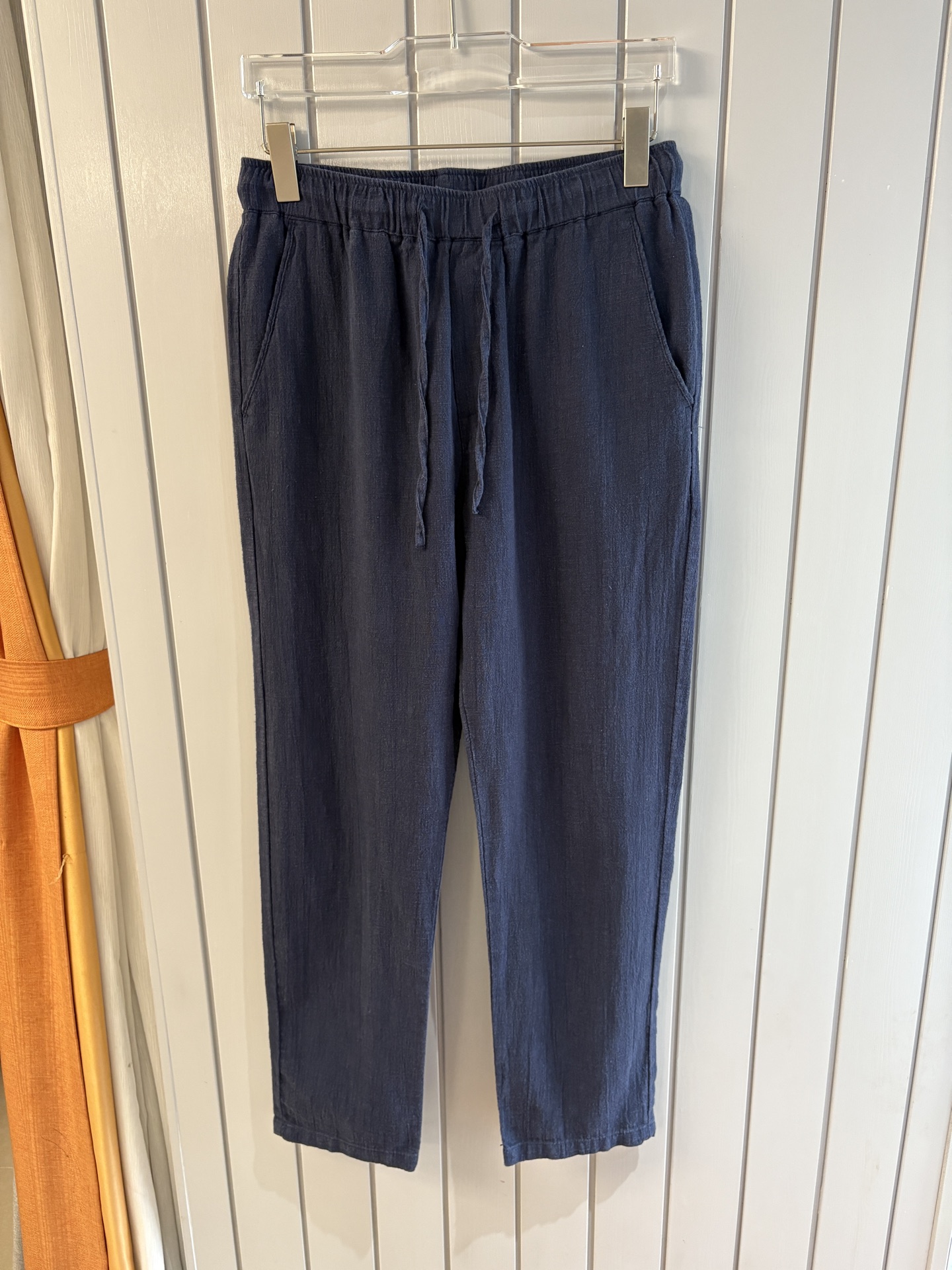 L2025年秋季新款70%苎麻30%棉简约百搭薄款透气直筒休闲长裤👖，面料柔软舒适透气&休闲百搭
尺码：