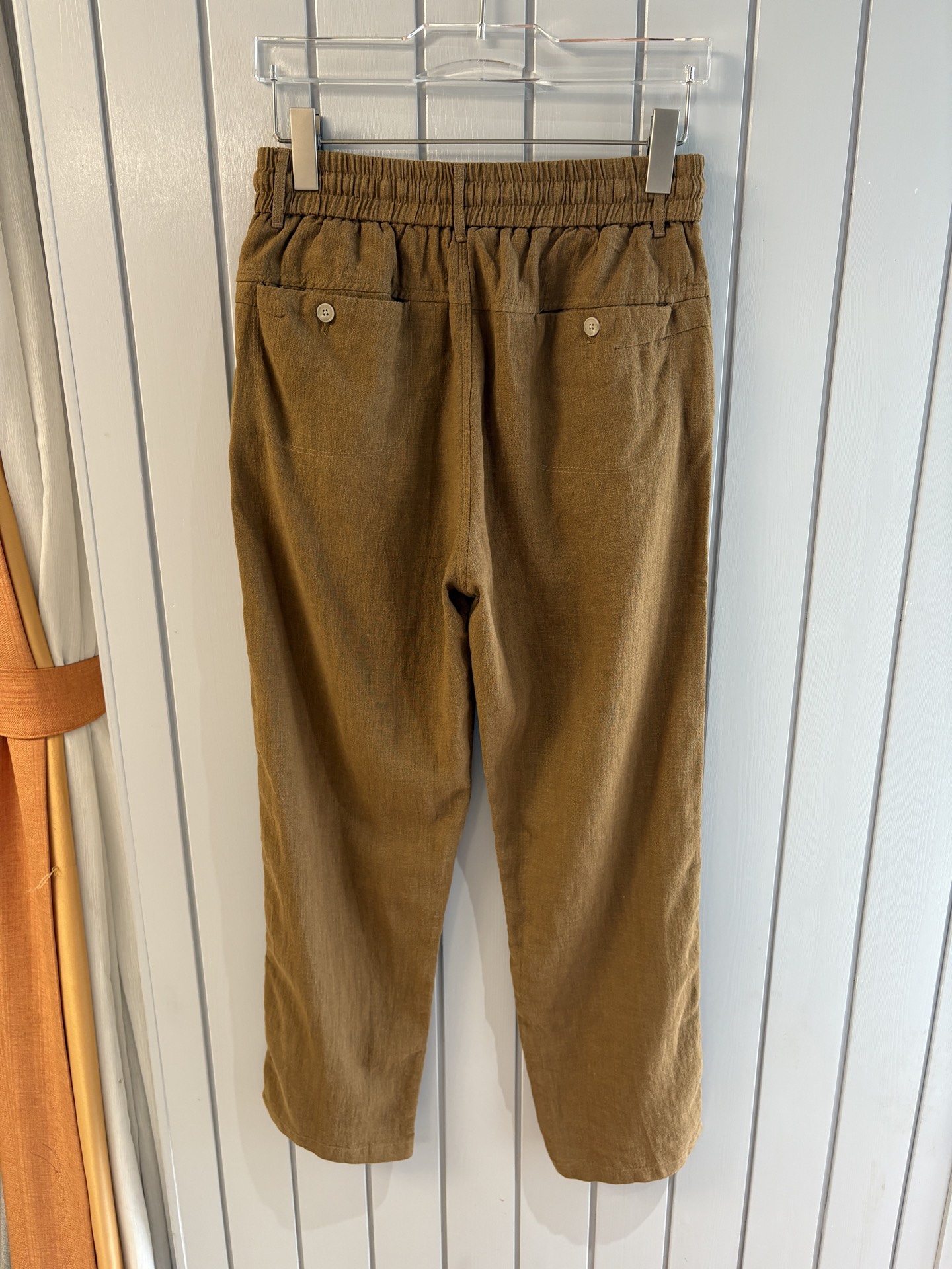 L2025年秋季新款70%苎麻30%棉简约百搭薄款透气直筒休闲长裤👖，面料柔软舒适透气&休闲百搭
尺码：