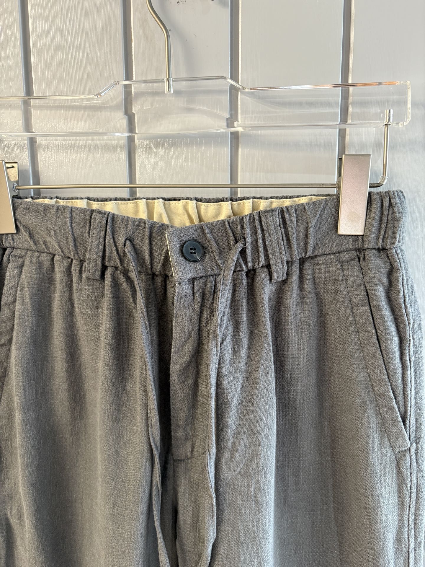 L2025年秋季新款70%苎麻30%棉简约百搭薄款透气直筒休闲长裤👖，面料柔软舒适透气&休闲百搭
尺码：