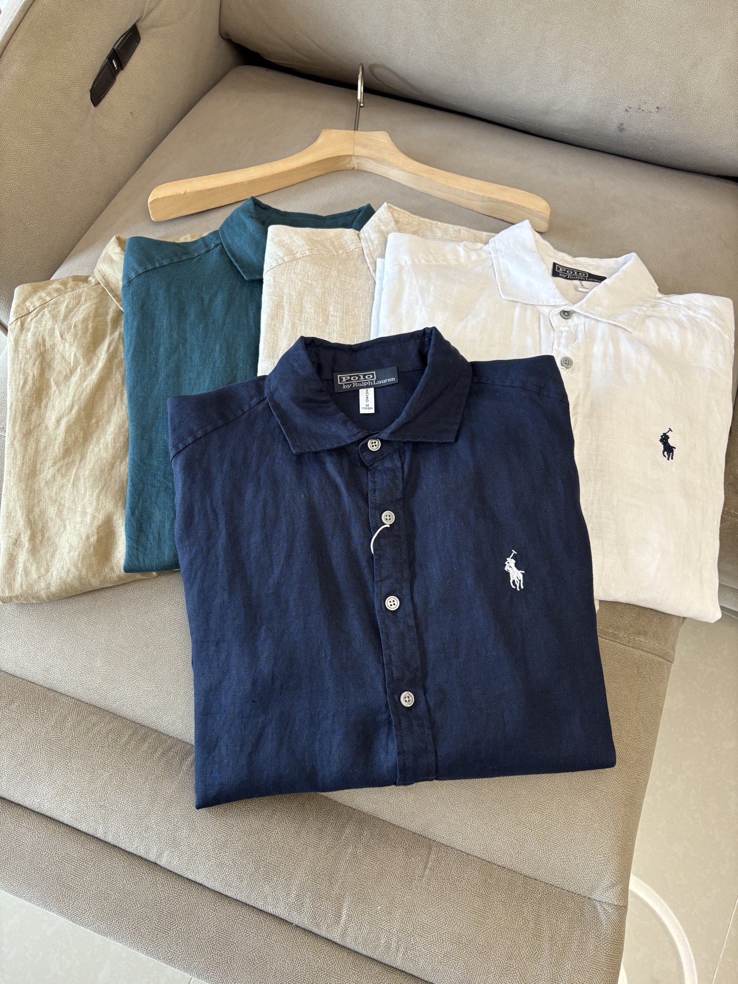 NO:510743,Lav Lauren's new pure linen simple and versatile casual shirt for summer 2025, comfortable and breathable fabric and fashionable versatile color white, original hemp color, khaki, green, blue Size M-3XL,,alexander wang19860909拉夫劳伦2025年夏季新款纯亚麻简约百搭休闲衬衣,面料舒适透气&时尚百搭 颜色白色、原麻色、卡其、绿色、兰色 尺码M-3XL,,alexander wang,Men's clothing