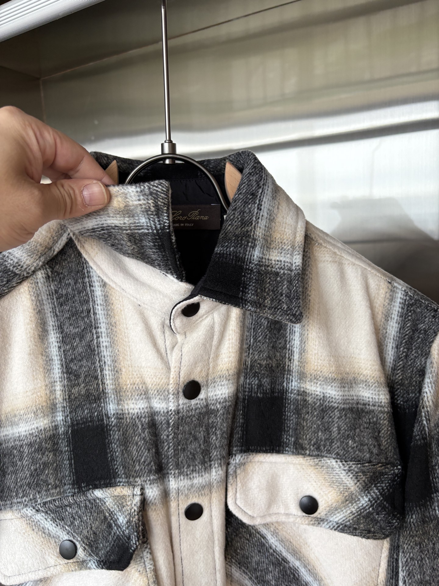 L最新2025年秋季新款100%棉简约百搭休闲格子长袖衬衣外套，面料舒适透气&时尚百搭尺码：M-4xL