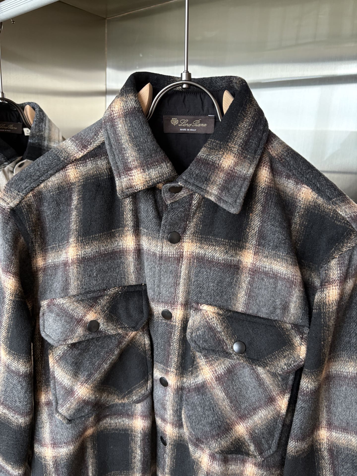 L最新2025年秋季新款100%棉简约百搭休闲格子长袖衬衣外套，面料舒适透气&时尚百搭尺码：M-4xL