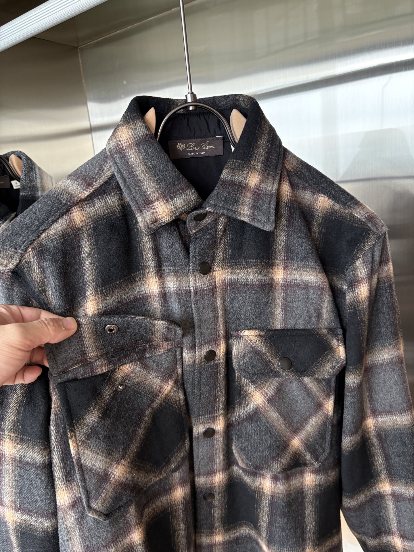 L最新2025年秋季新款100%棉简约百搭休闲格子长袖衬衣外套，面料舒适透气&时尚百搭尺码：M-4xL