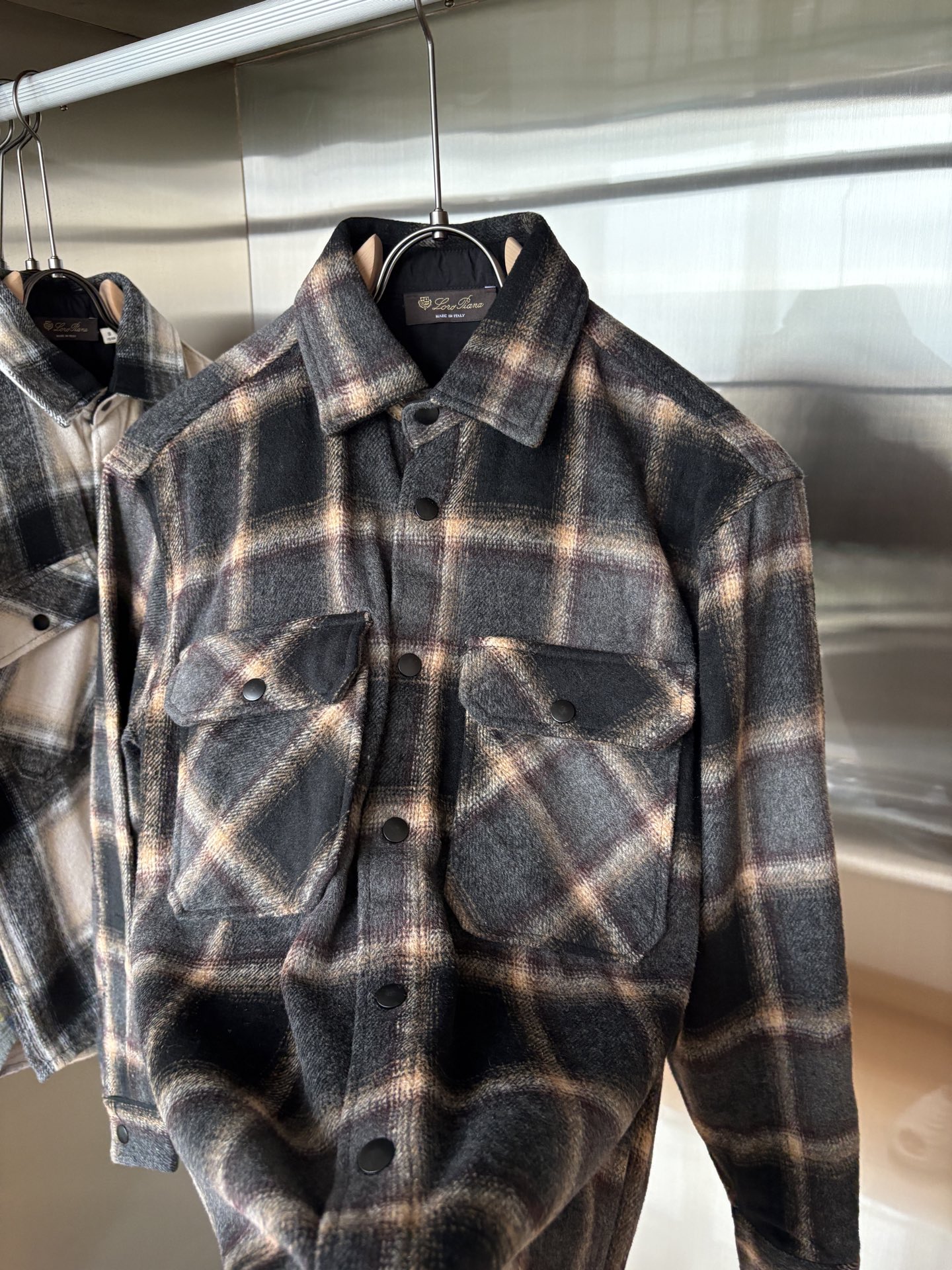 L最新2025年秋季新款100%棉简约百搭休闲格子长袖衬衣外套，面料舒适透气&时尚百搭尺码：M-4xL