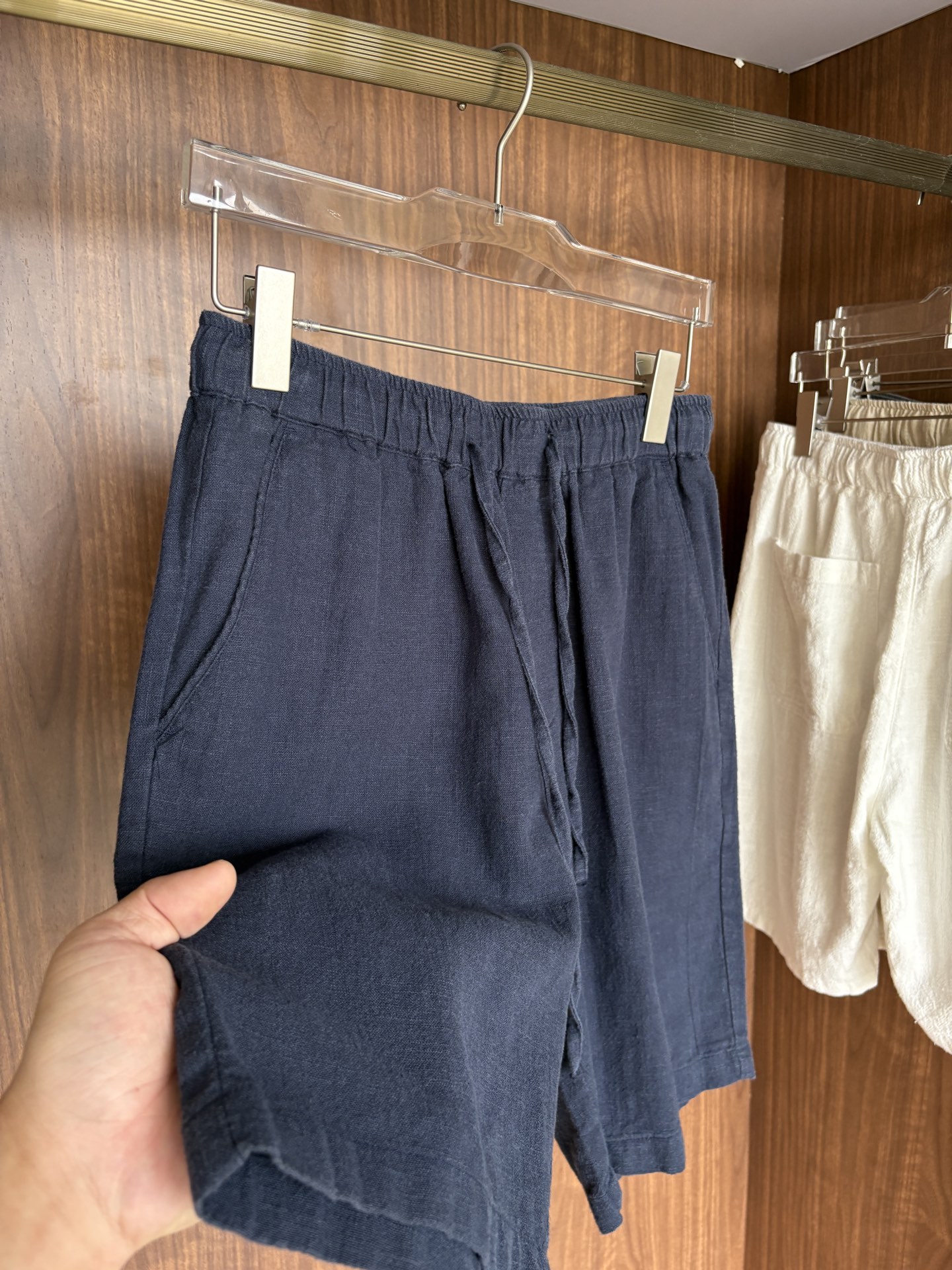 lP🆕麻王”之称顶奢进口亚麻面料复古老钱风款式平驳领两粒扣斜插衬单西顶奢之选！Solbiati亚麻夹克演