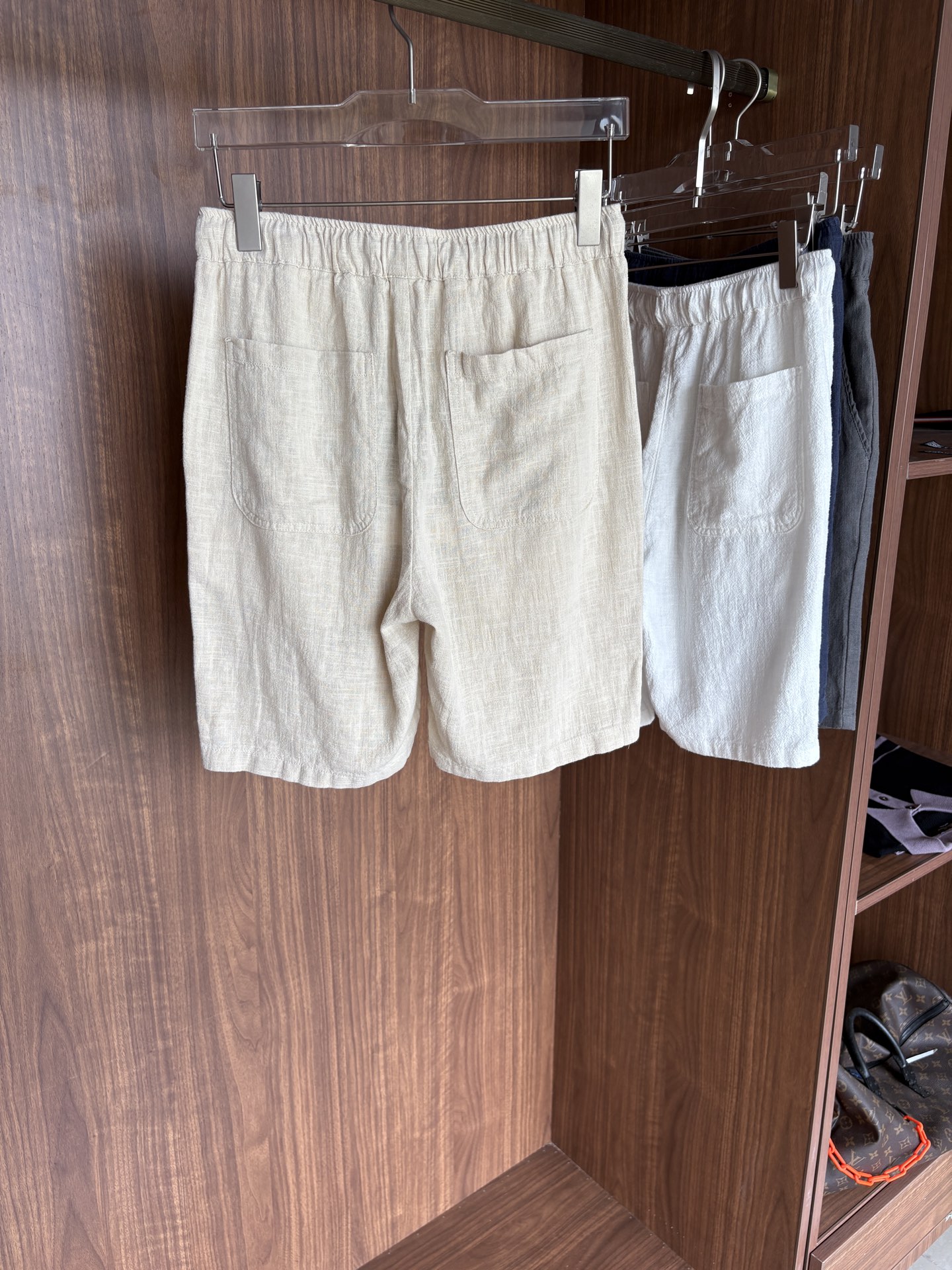 lP🆕麻王”之称顶奢进口亚麻面料复古老钱风款式平驳领两粒扣斜插衬单西顶奢之选！Solbiati亚麻夹克演