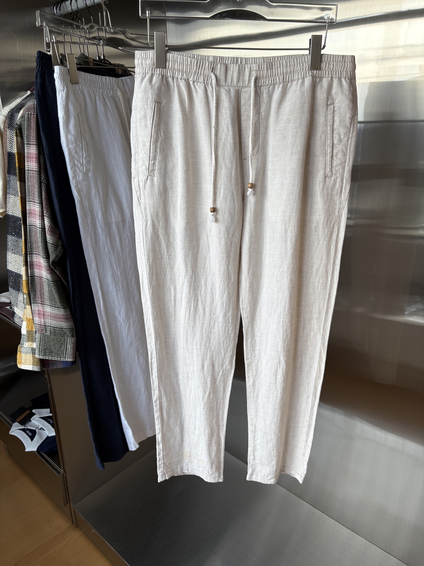 NO:512655,New pure linen simple and versatile thin breathable straight casual trousers, soft, comfortable and breathable & casual versatile color white, original erotic color, blue Size M-3xL, loro piana, alexander wang19860909L年夏季新款纯亚麻简约百搭薄款透气直筒休闲长裤,面料柔软舒适透气&休闲百搭 颜色白色、原麻色、兰色 尺码M-3xL,,loro piana,alexander wang,Men's clothing