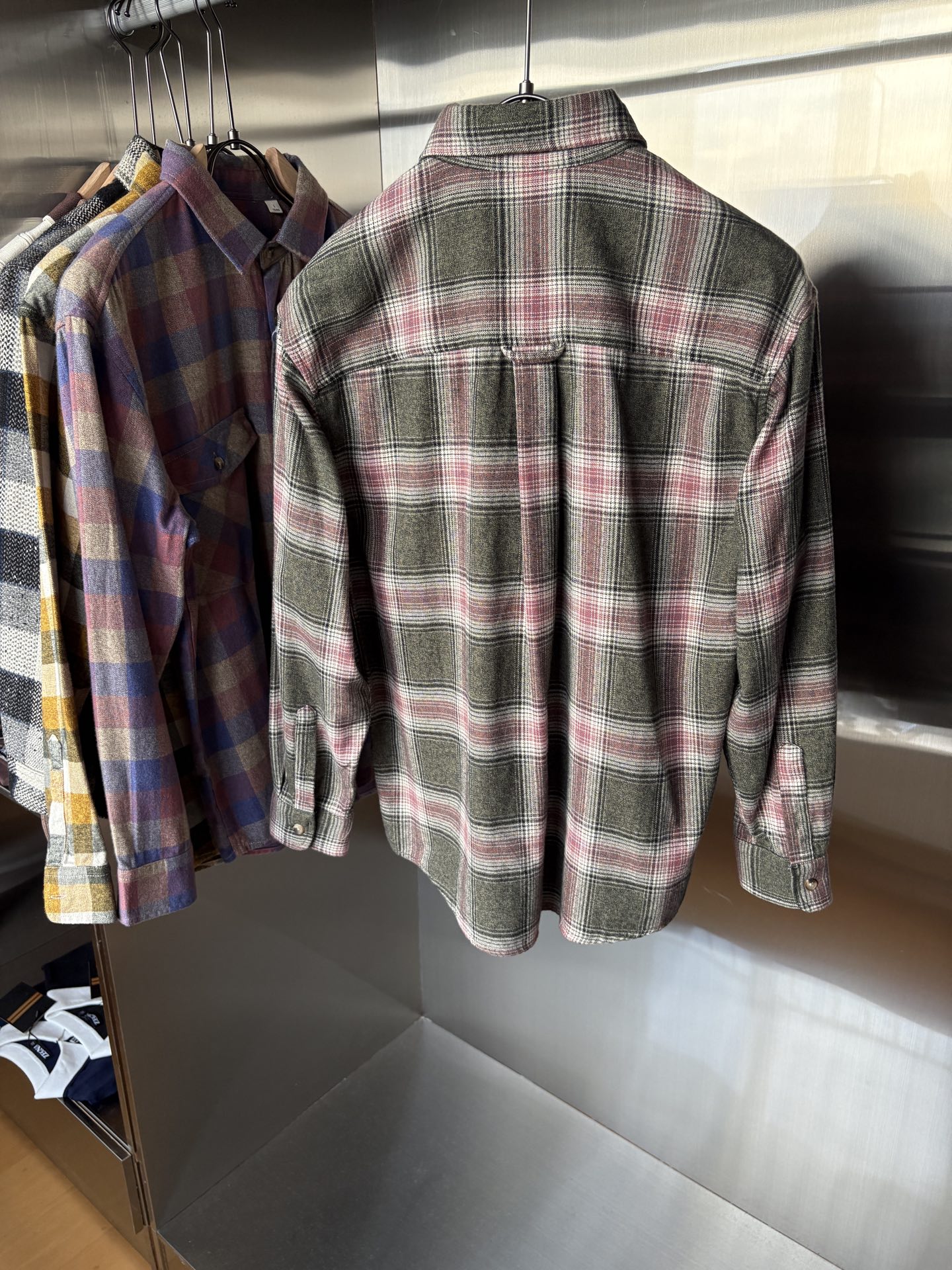 L最新2025年秋季新款100%棉简约百搭休闲格子长袖衬衣外套，面料舒适透气&时尚百搭尺码：M-4xL