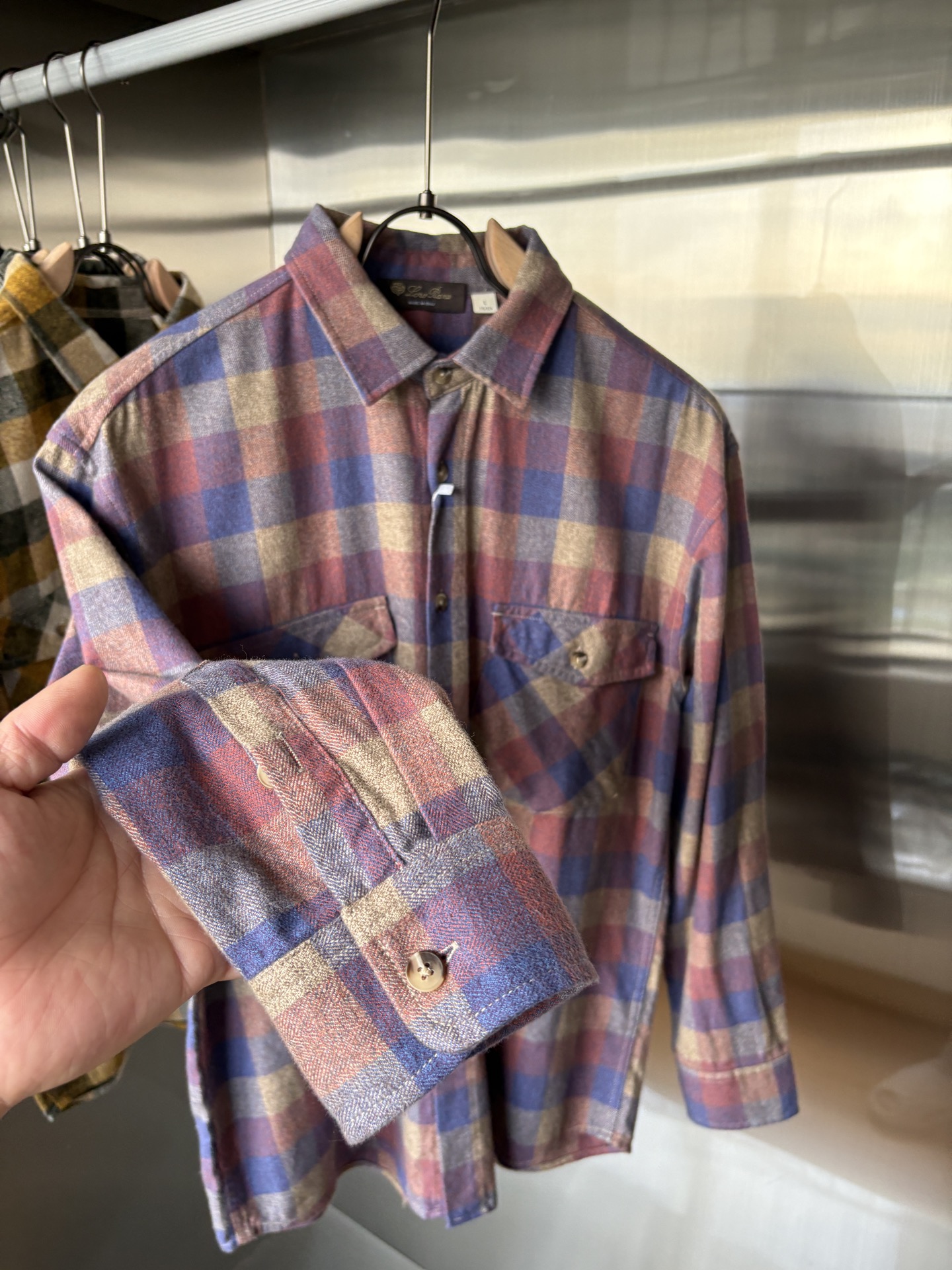 L最新2025年秋季新款100%棉简约百搭休闲格子长袖衬衣外套，面料舒适透气&时尚百搭尺码：M-4xL