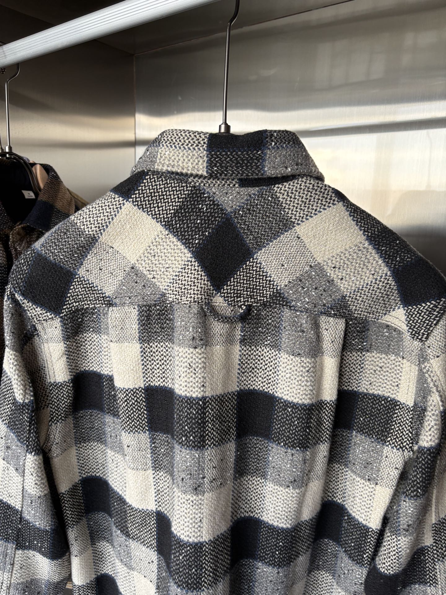 L最新2025年秋季新款100%棉简约百搭休闲格子长袖衬衣外套，面料舒适透气&时尚百搭尺码：M-4xL