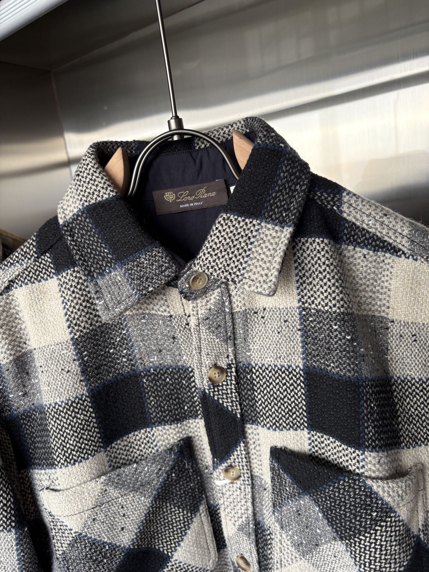 L最新2025年秋季新款100%棉简约百搭休闲格子长袖衬衣外套，面料舒适透气&时尚百搭尺码：M-4xL