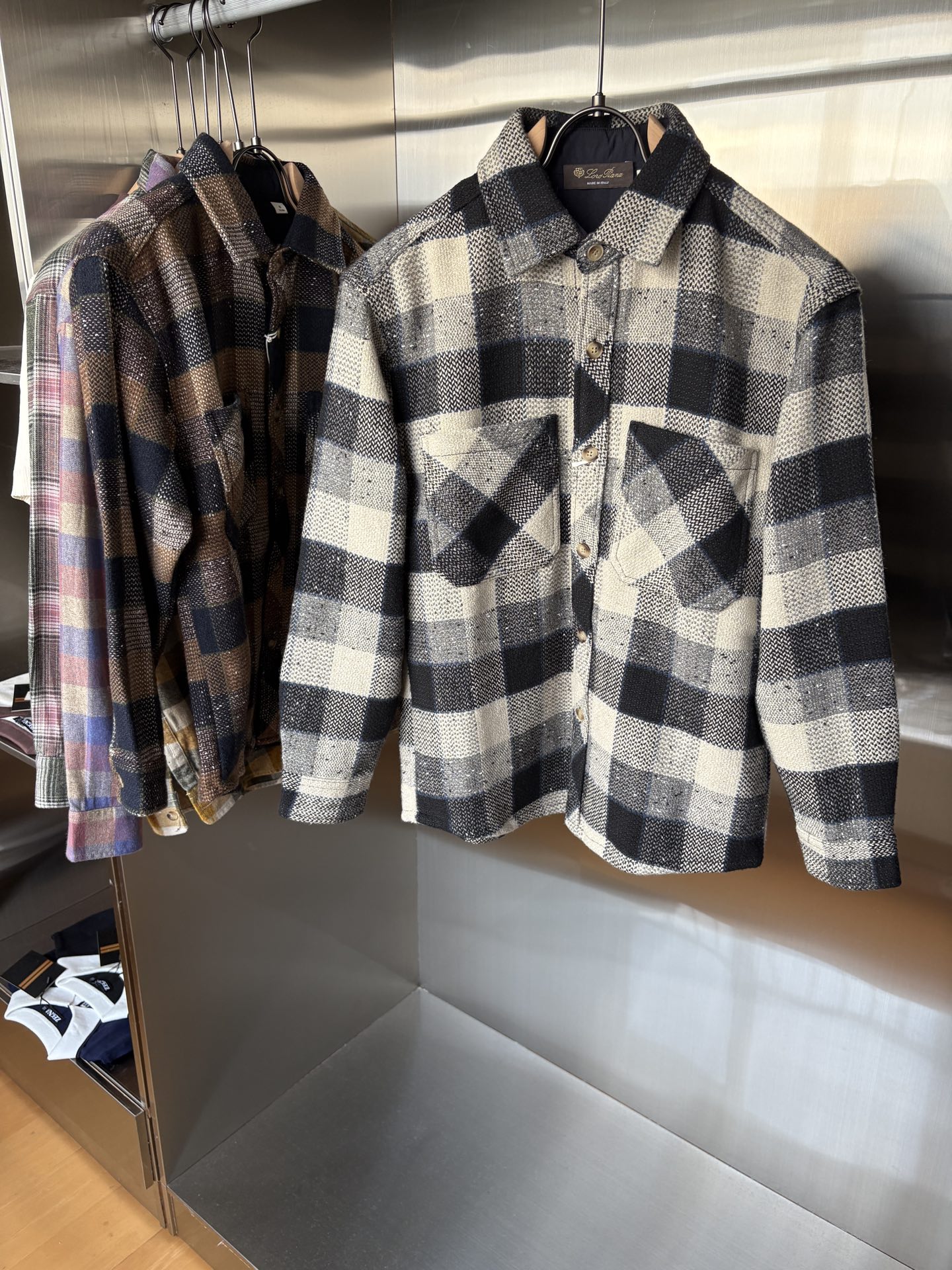 L最新2025年秋季新款100%棉简约百搭休闲格子长袖衬衣外套，面料舒适透气&时尚百搭尺码：M-4xL