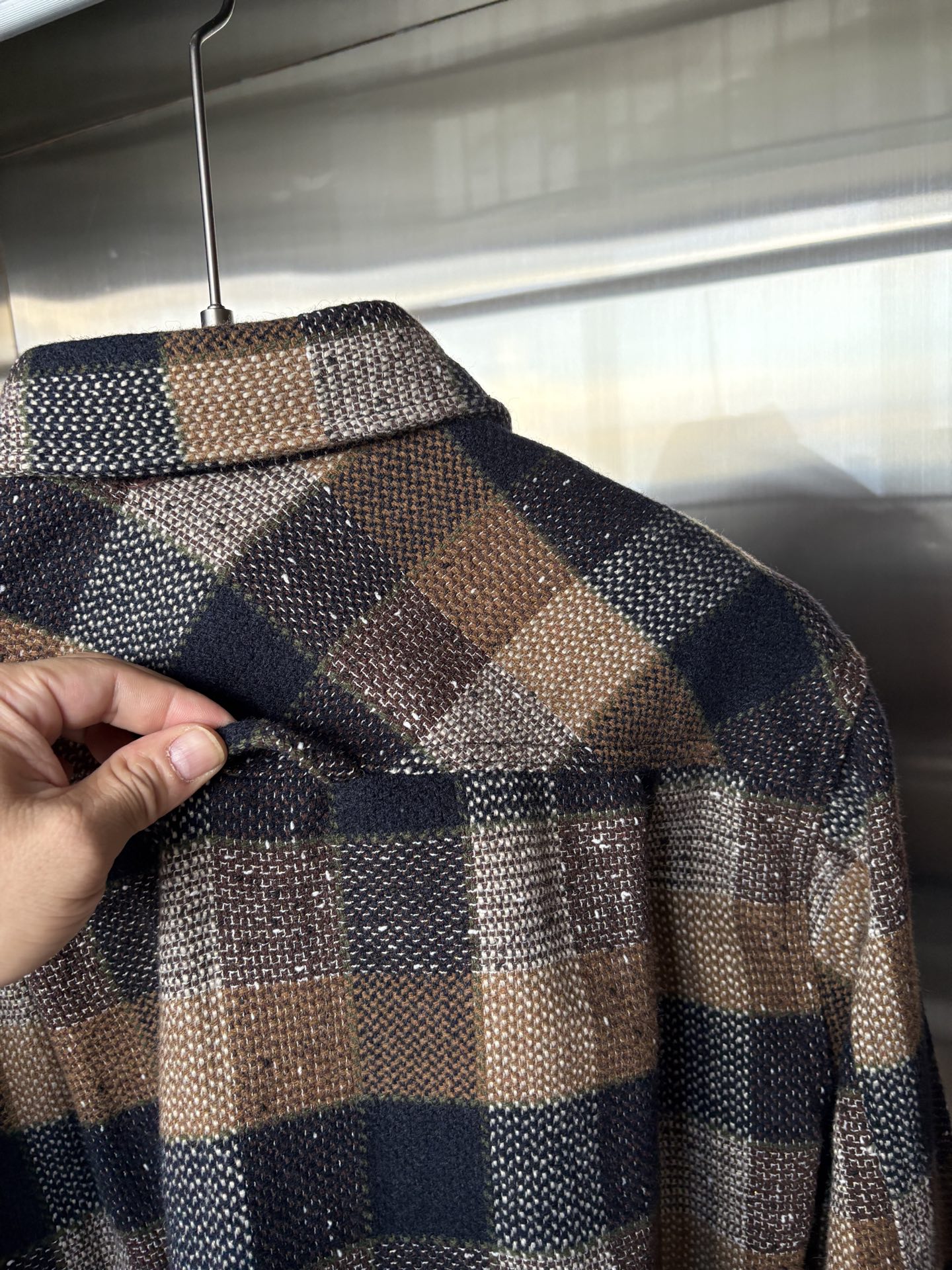 L最新2025年秋季新款100%棉简约百搭休闲格子长袖衬衣外套，面料舒适透气&时尚百搭尺码：M-4xL