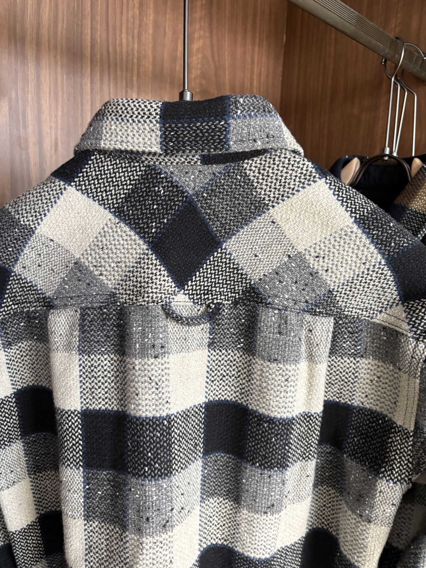 L最新2025年秋季新款100%棉简约百搭休闲格子长袖衬衣外套，面料舒适透气&时尚百搭尺码：M-4xL