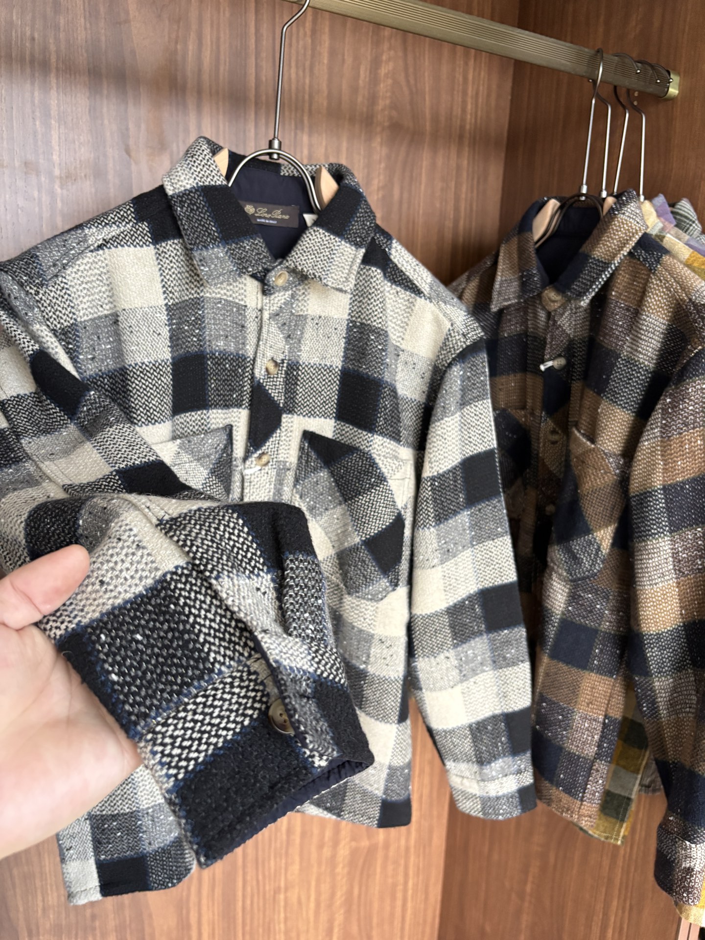 L最新2025年秋季新款100%棉简约百搭休闲格子长袖衬衣外套，面料舒适透气&时尚百搭尺码：M-4xL