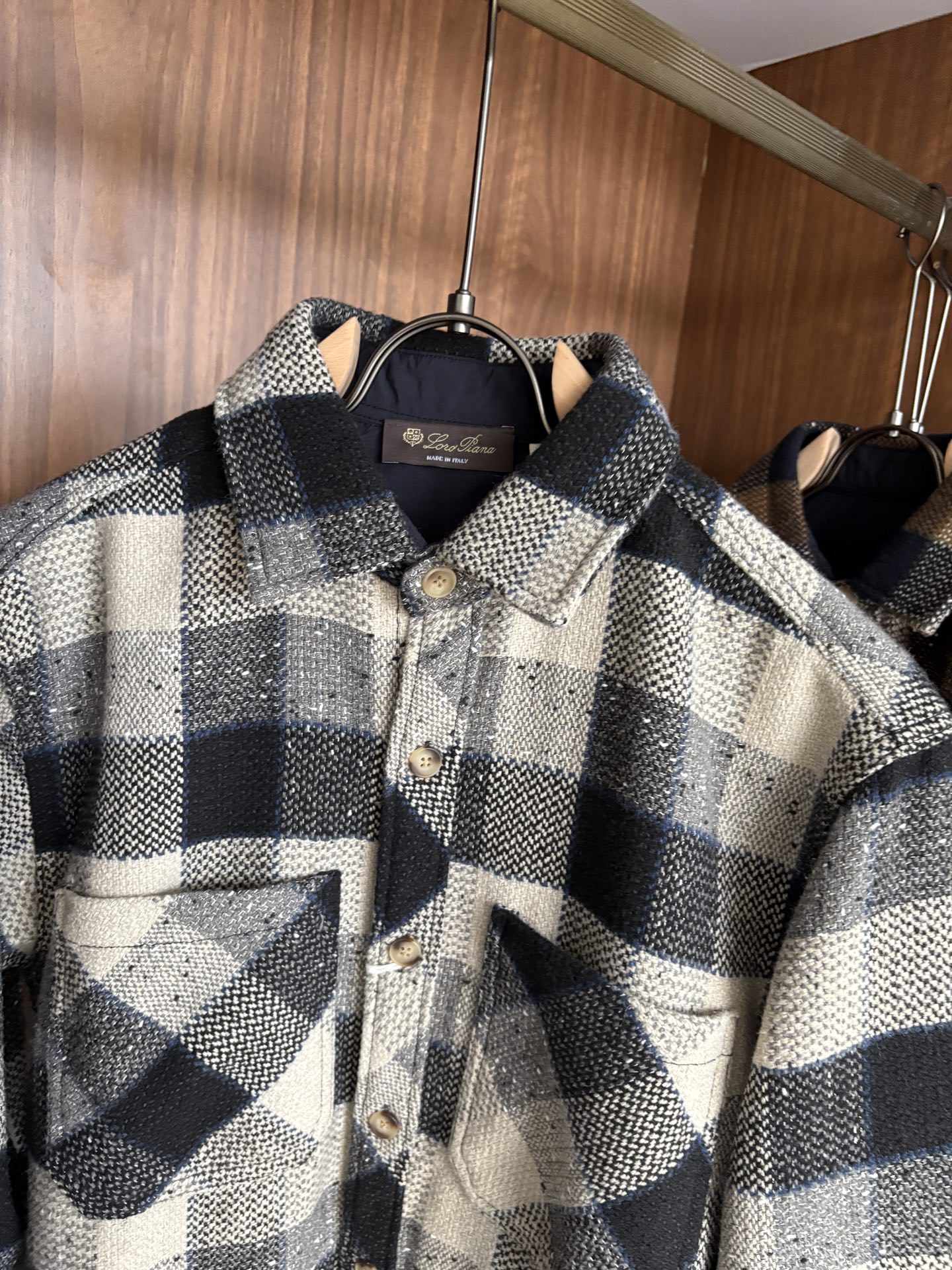 L最新2025年秋季新款100%棉简约百搭休闲格子长袖衬衣外套，面料舒适透气&时尚百搭尺码：M-4xL