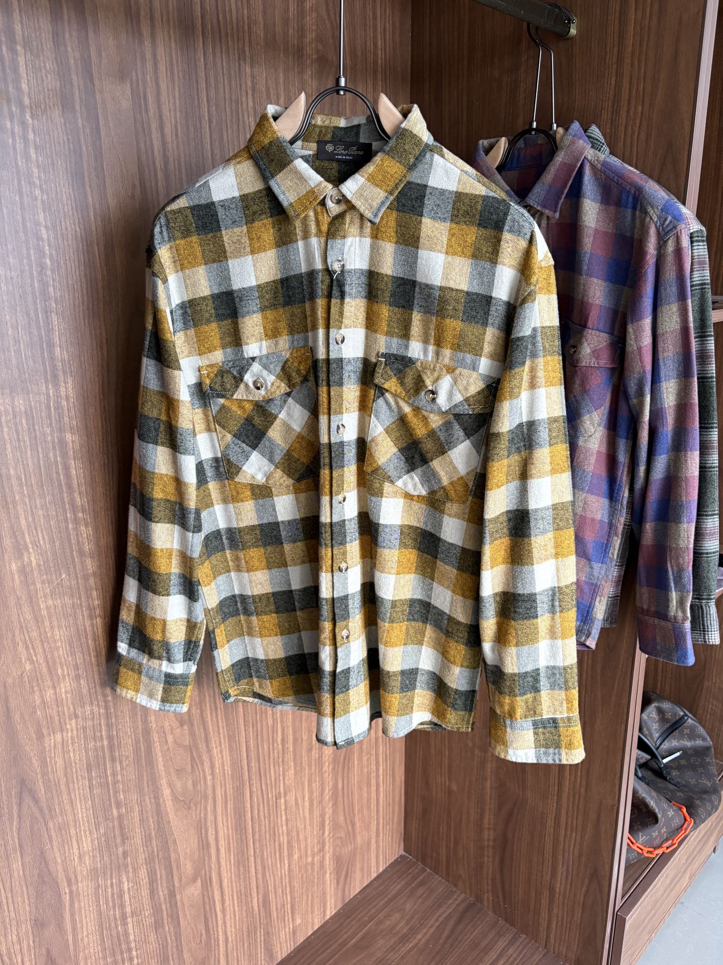 L最新2025年秋季新款100%棉简约百搭休闲格子长袖衬衣外套，面料舒适透气&时尚百搭尺码：M-4xL