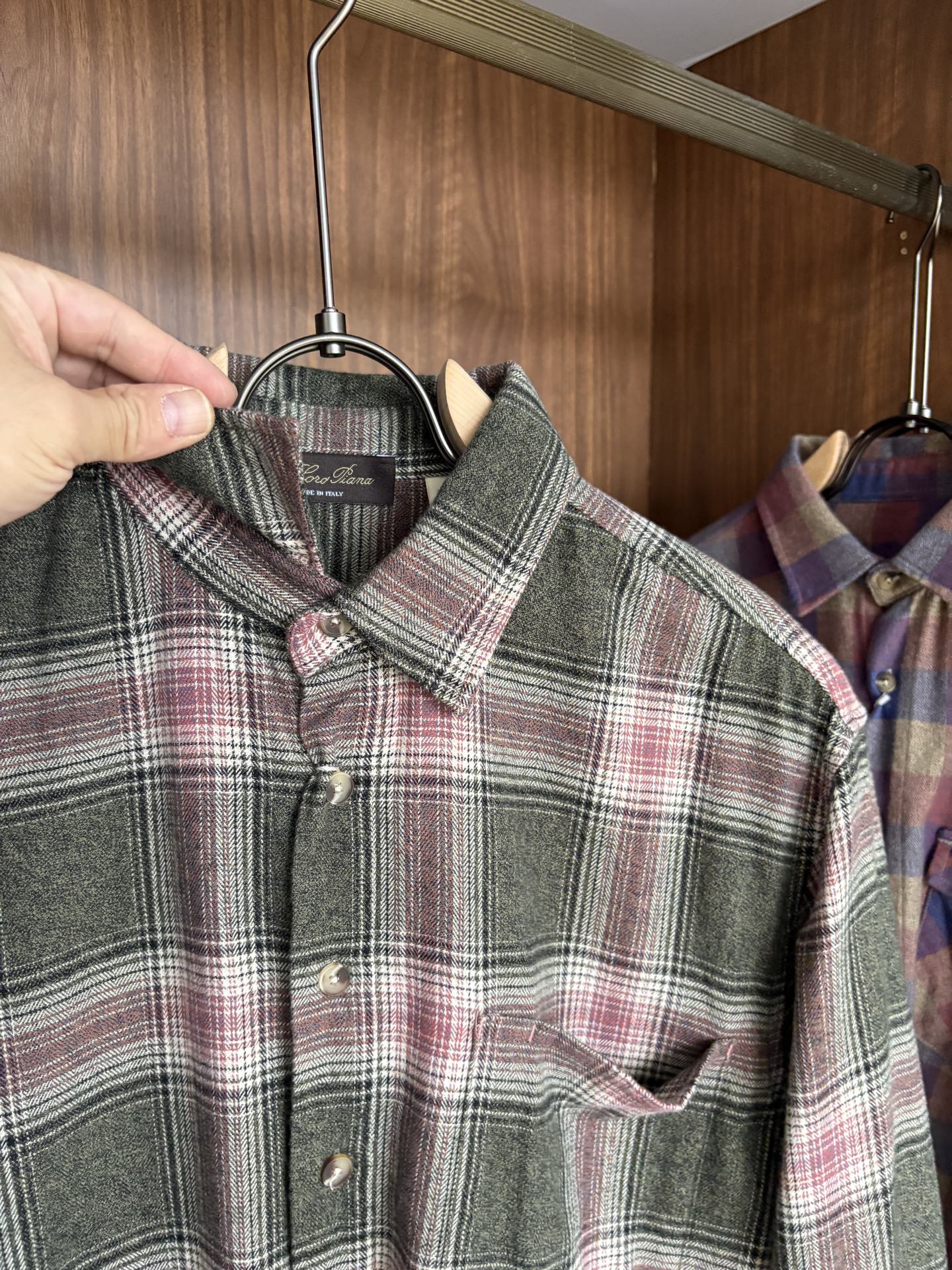 L最新2025年秋季新款100%棉简约百搭休闲格子长袖衬衣外套，面料舒适透气&时尚百搭尺码：M-4xL