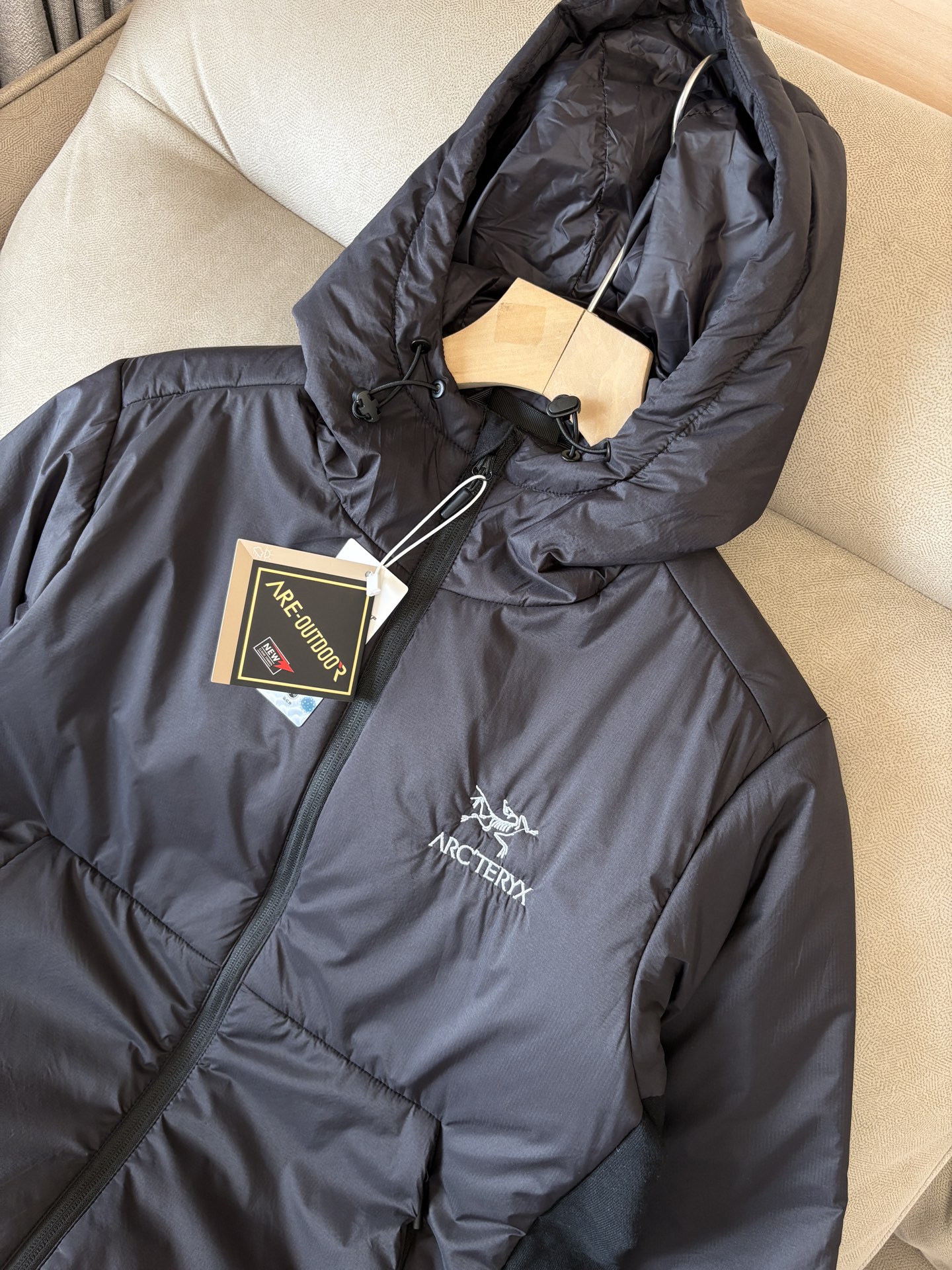 始祖2025最新5A级抑菌仿生、航 纳米、新型纺丝几大 术复合生产的新型多填充物：气凝胶棉特点：蓄热锁温