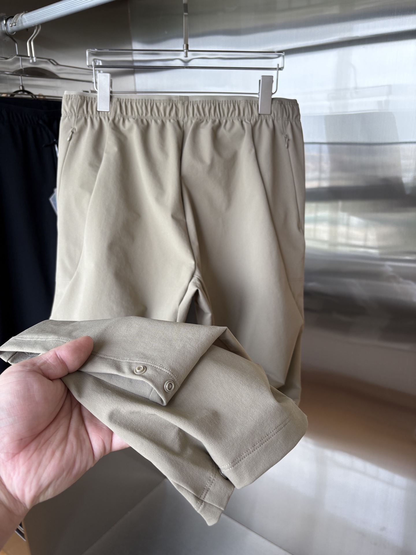 始祖2025夏季新款 秋冬休闲裤，专柜定制面料 透气舒适度高，细节无可挑剔，品牌元素设计理念，体现品质。