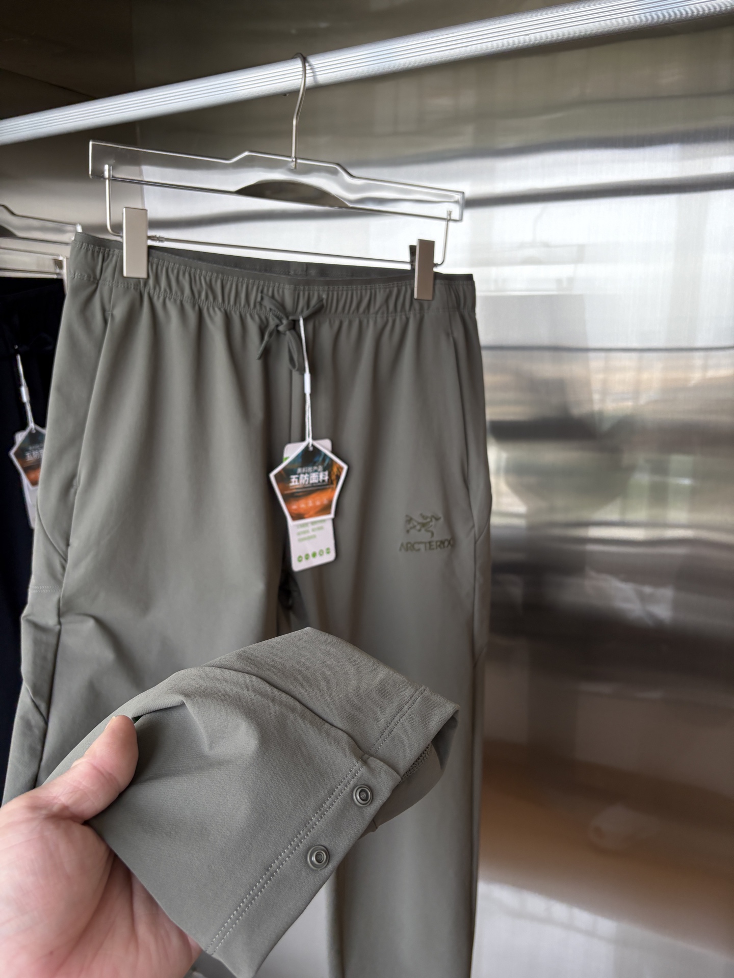 始祖2025夏季新款 秋冬休闲裤，专柜定制面料 透气舒适度高，细节无可挑剔，品牌元素设计理念，体现品质。