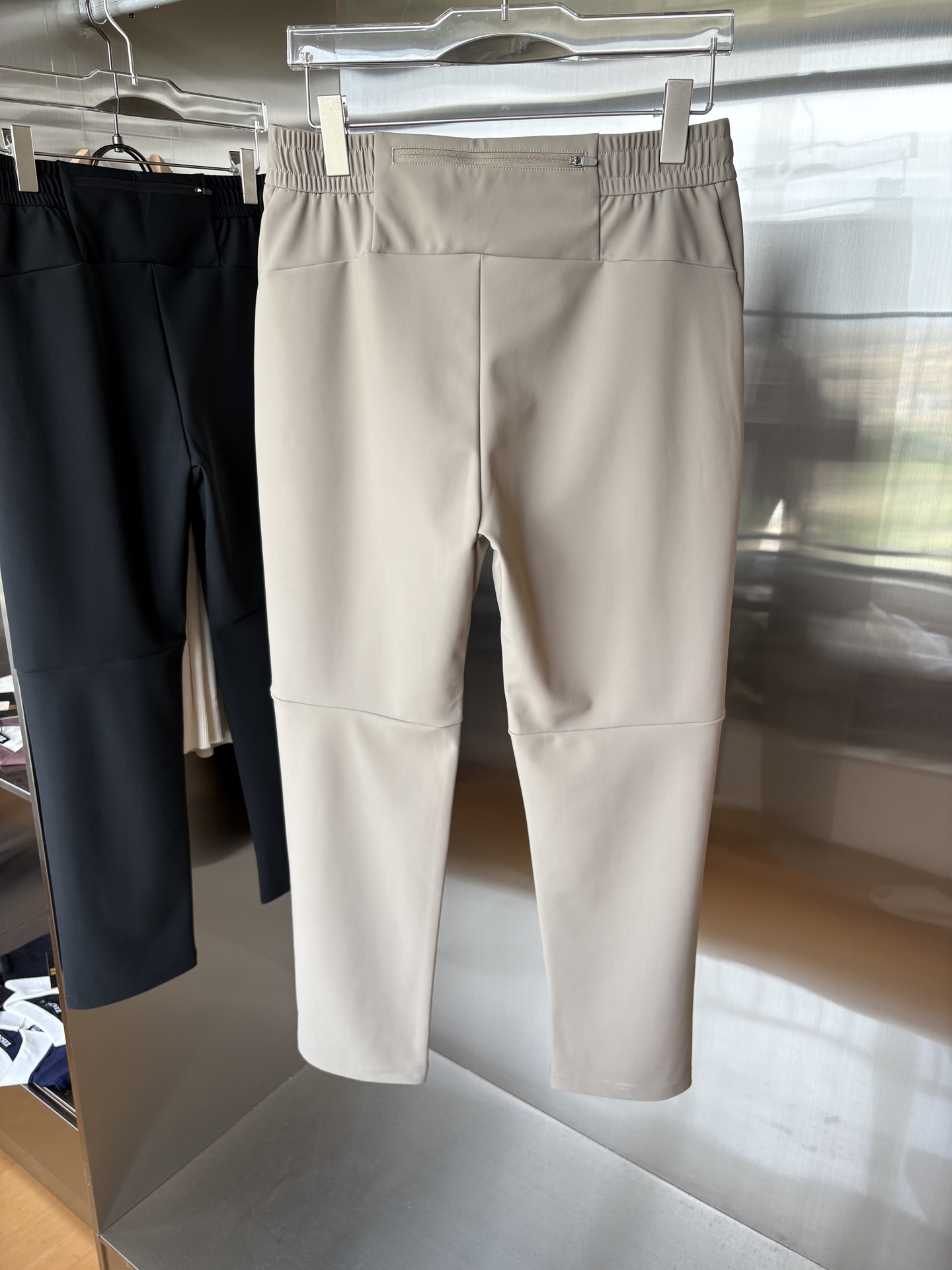 始祖2025夏季新款 秋冬休闲裤，专柜定制面料 透气舒适度高，细节无可挑剔，品牌元素设计理念，体现品质。