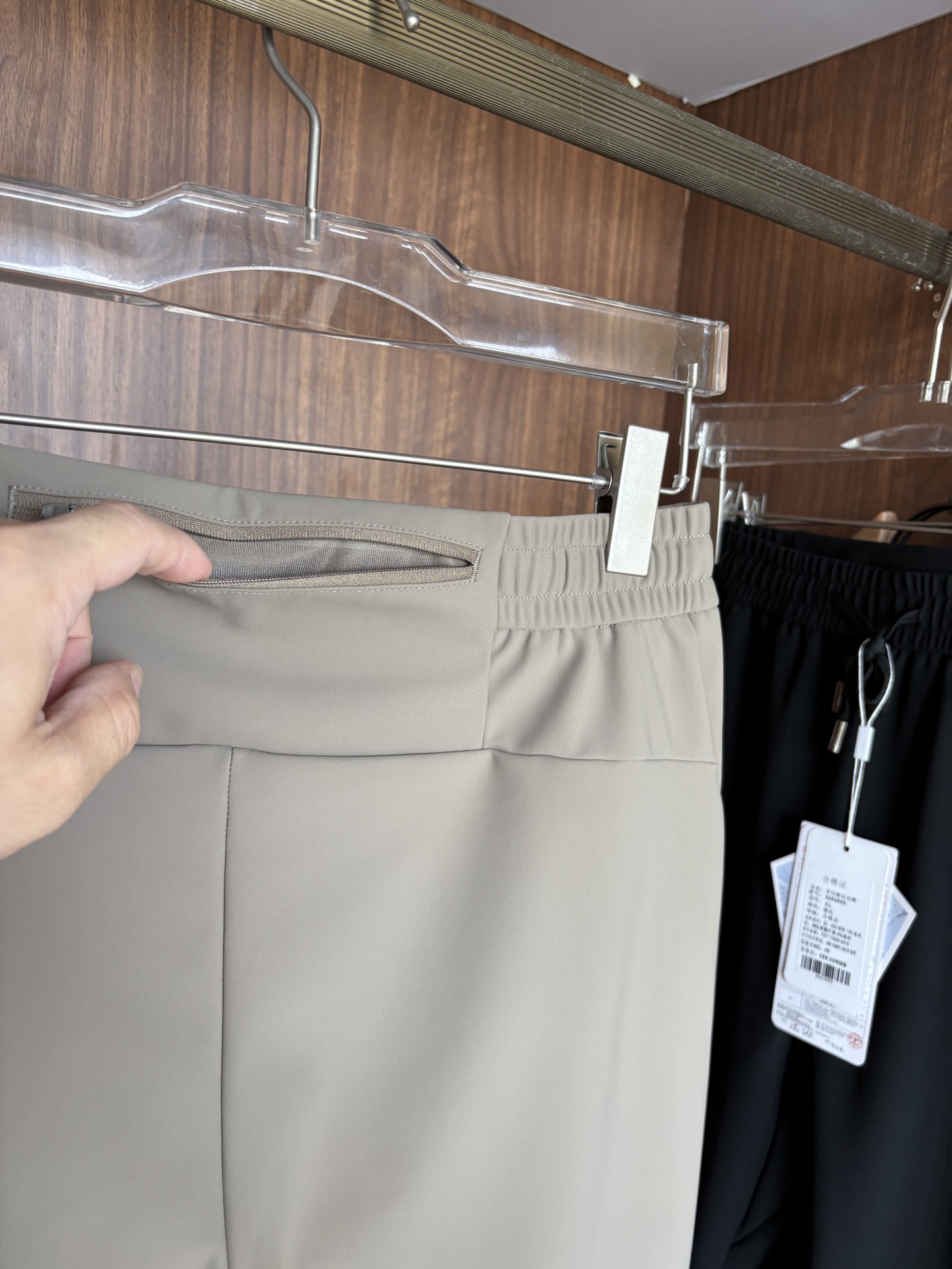 始祖2025夏季新款 秋冬休闲裤，专柜定制面料 透气舒适度高，细节无可挑剔，品牌元素设计理念，体现品质。