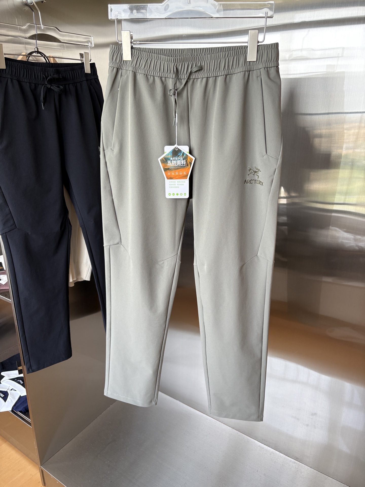 始祖2025夏季新款 秋冬休闲裤，专柜定制面料 透气舒适度高，细节无可挑剔，品牌元素设计理念，体现品质。