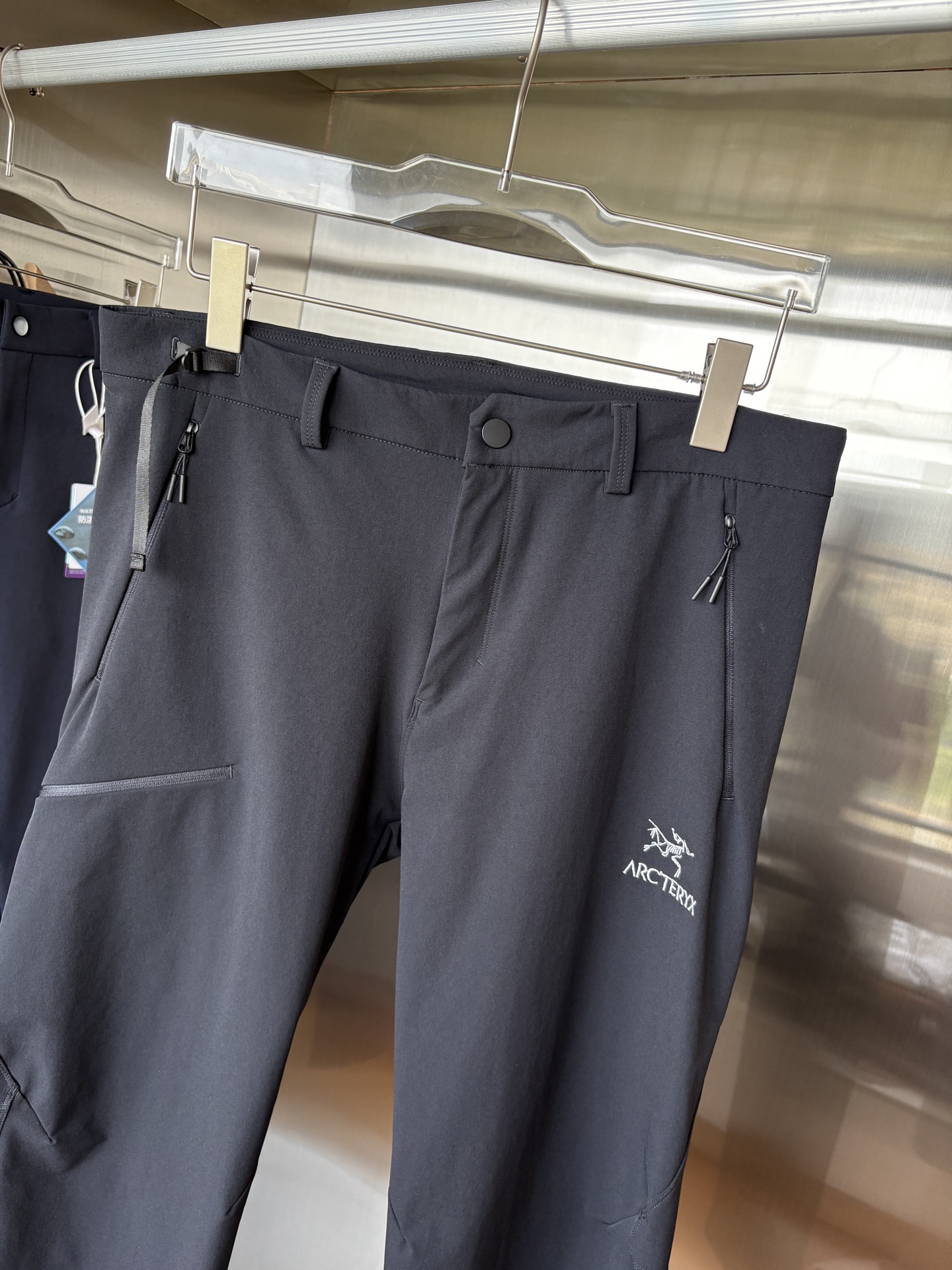 始祖2025夏季新款 秋冬休闲裤，专柜定制面料 透气舒适度高，细节无可挑剔，品牌元素设计理念，体现品质。