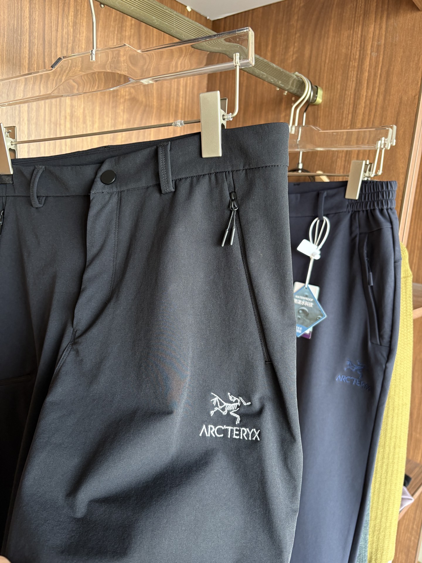 始祖2025夏季新款 秋冬休闲裤，专柜定制面料 透气舒适度高，细节无可挑剔，品牌元素设计理念，体现品质。