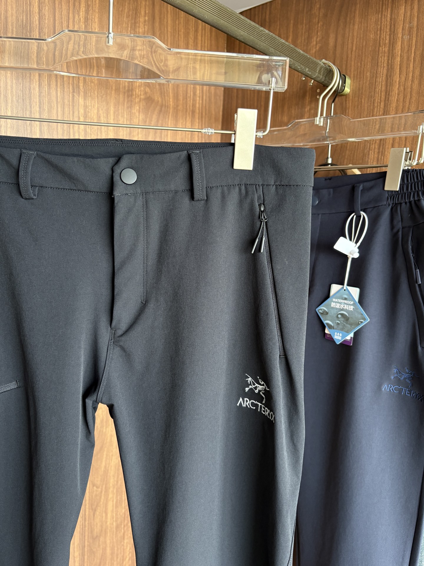 始祖2025夏季新款 秋冬休闲裤，专柜定制面料 透气舒适度高，细节无可挑剔，品牌元素设计理念，体现品质。